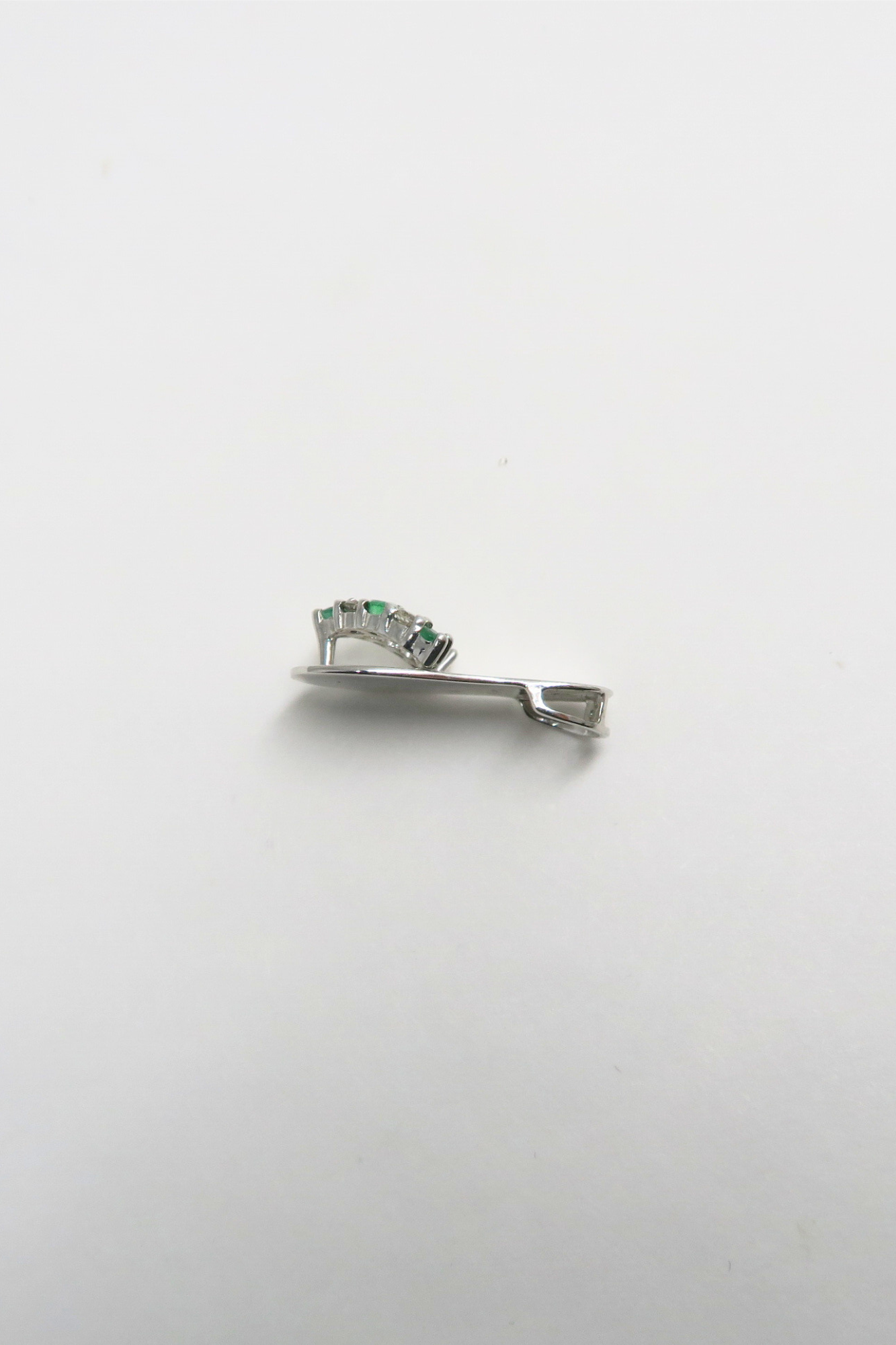 Emerald & Diamond Slippah in White Gold