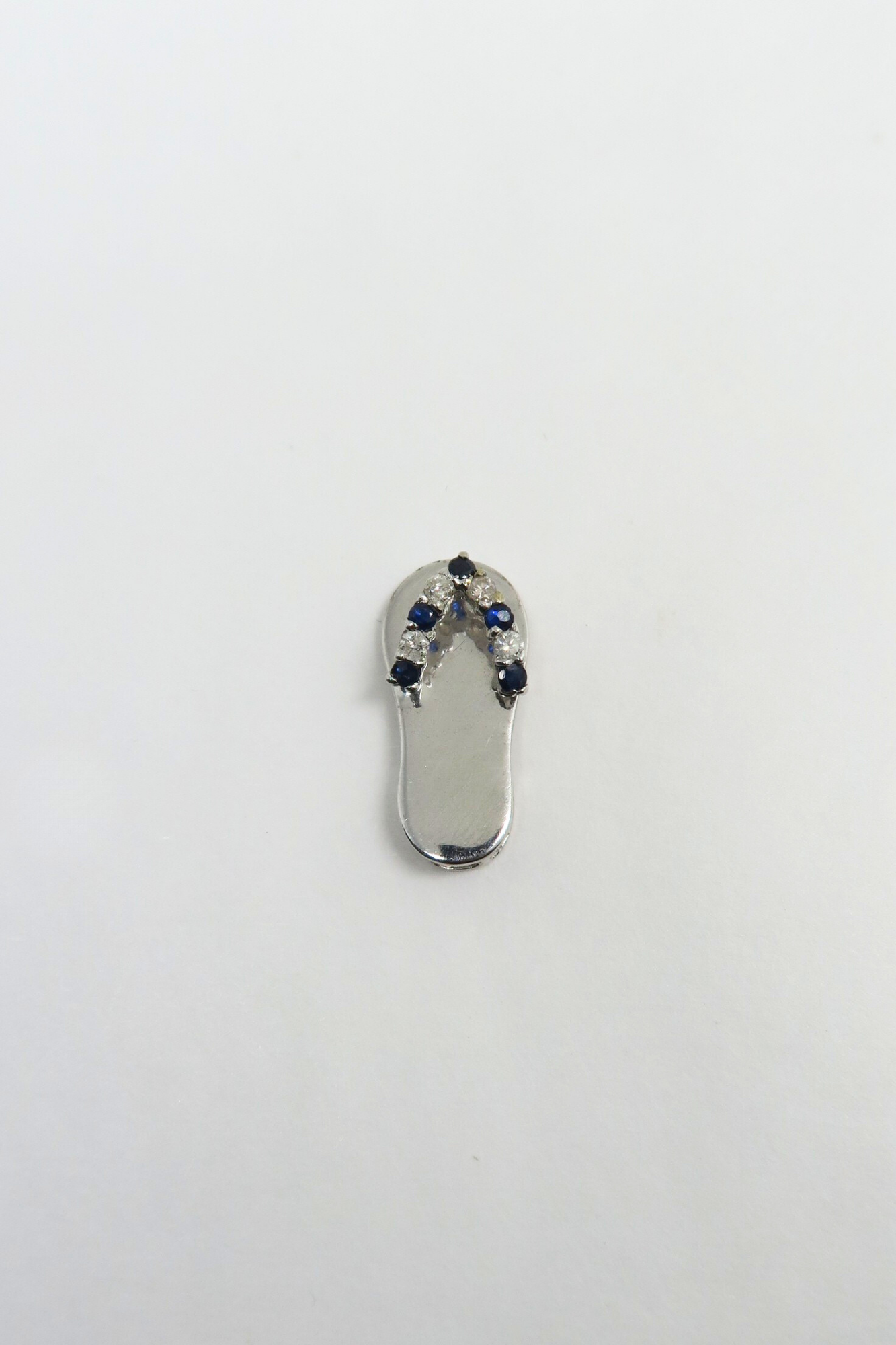 Sapphire & Diamond Slippah in White Gold