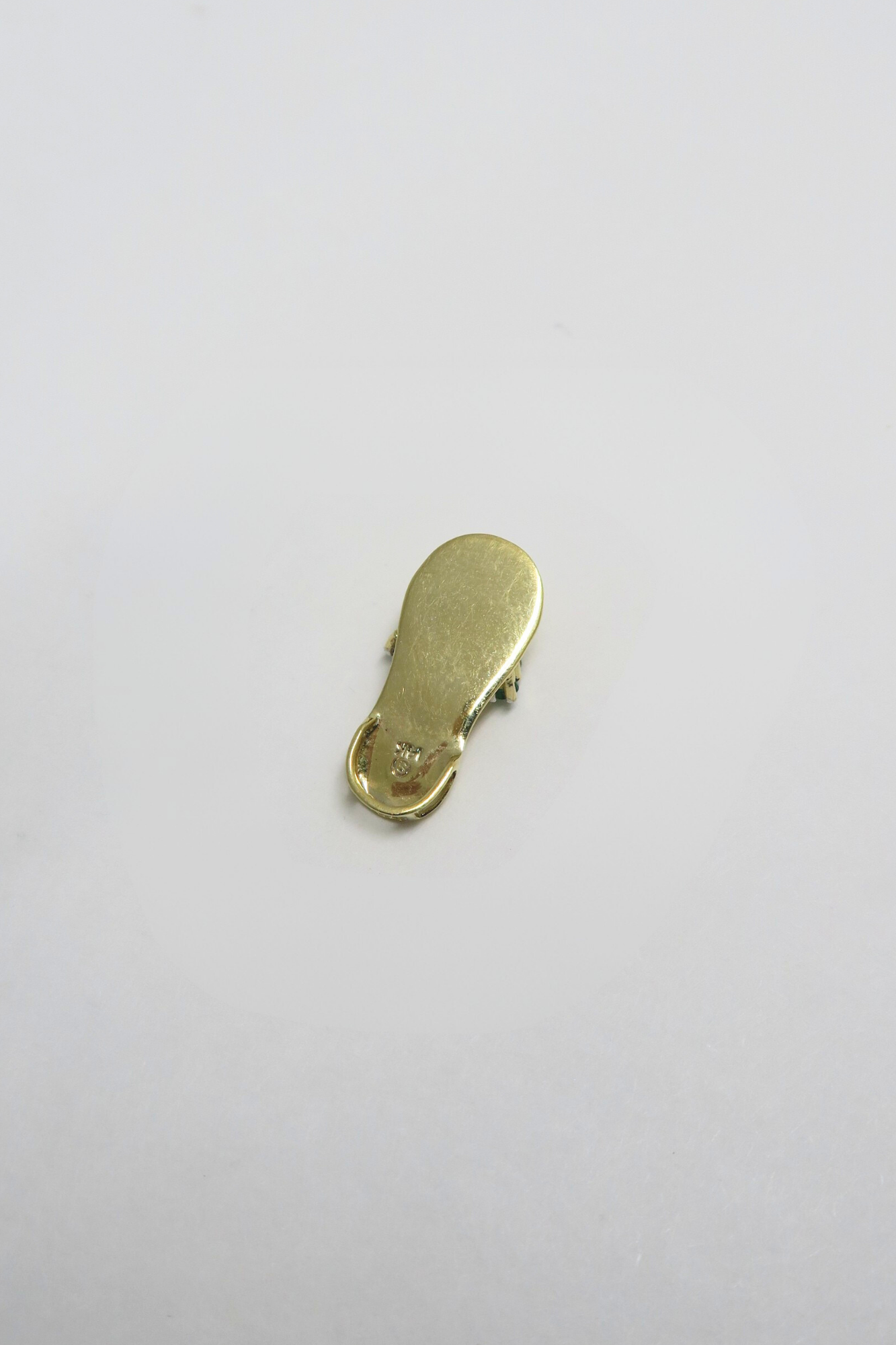 Emerald & Diamond Slippah in Yellow Gold