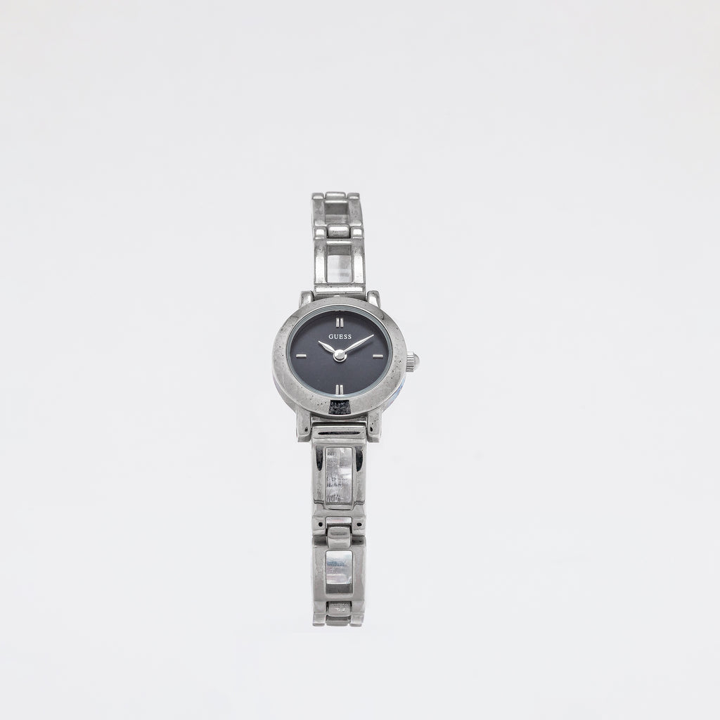 Kuro Circle Guess Watch