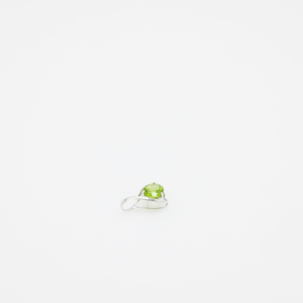 Avery Peridot Teardrop Pendant in 14k White Gold