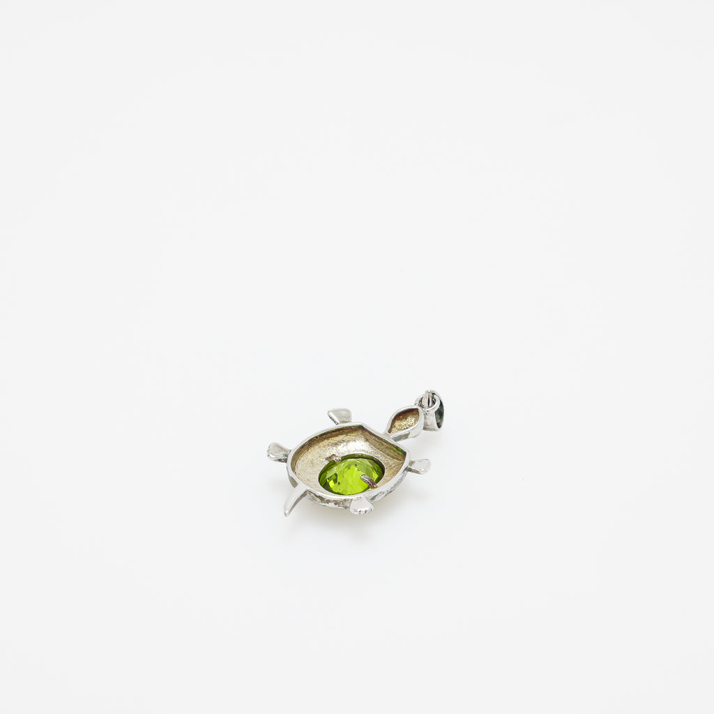 Maria Turtle Peridot Pendant