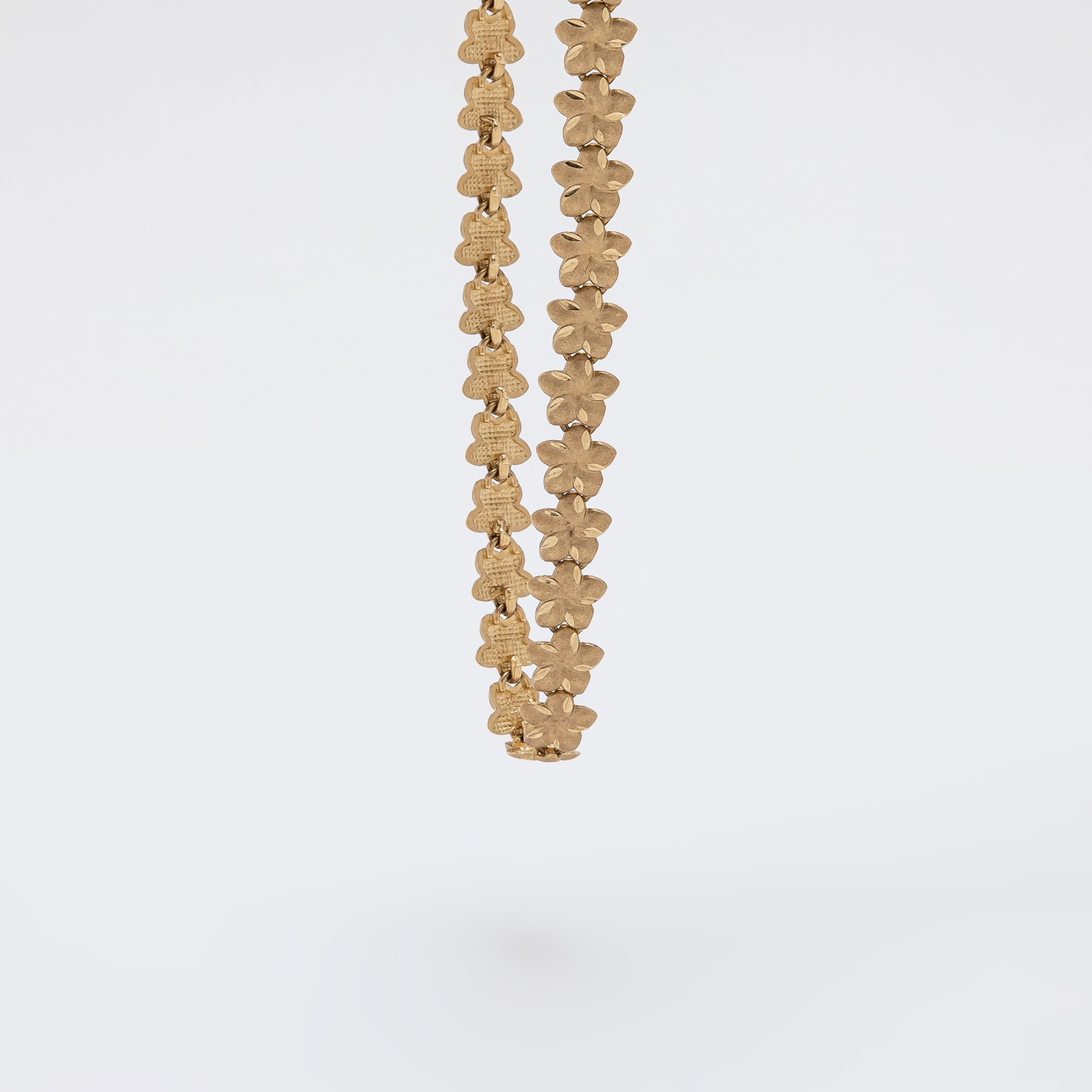 Pointed Petals Plumeria Bracelet in Yellow Gold
