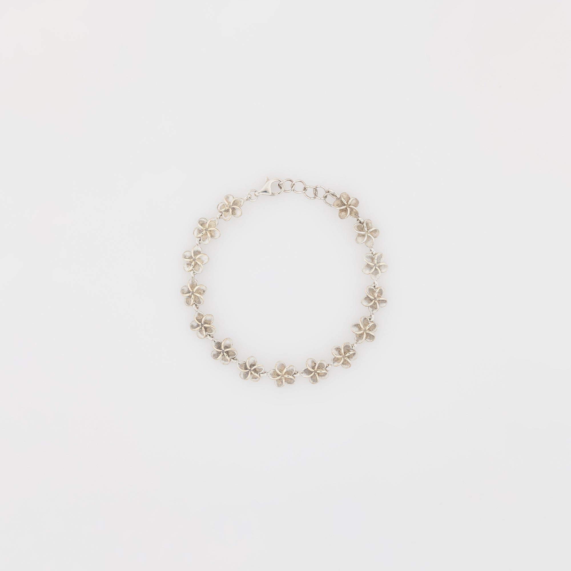 8mm Simple Plumeria Bracelet