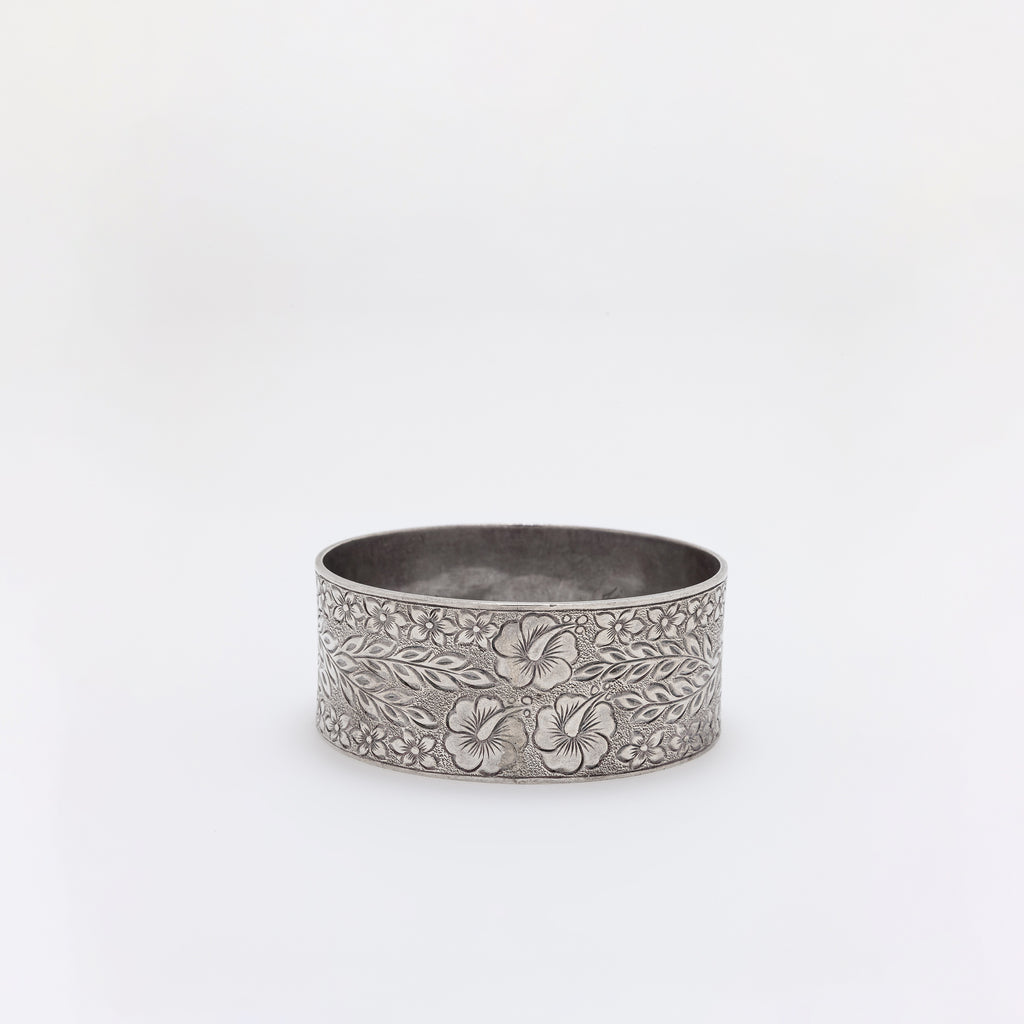 Triple Hibiscus Engraved Bangle