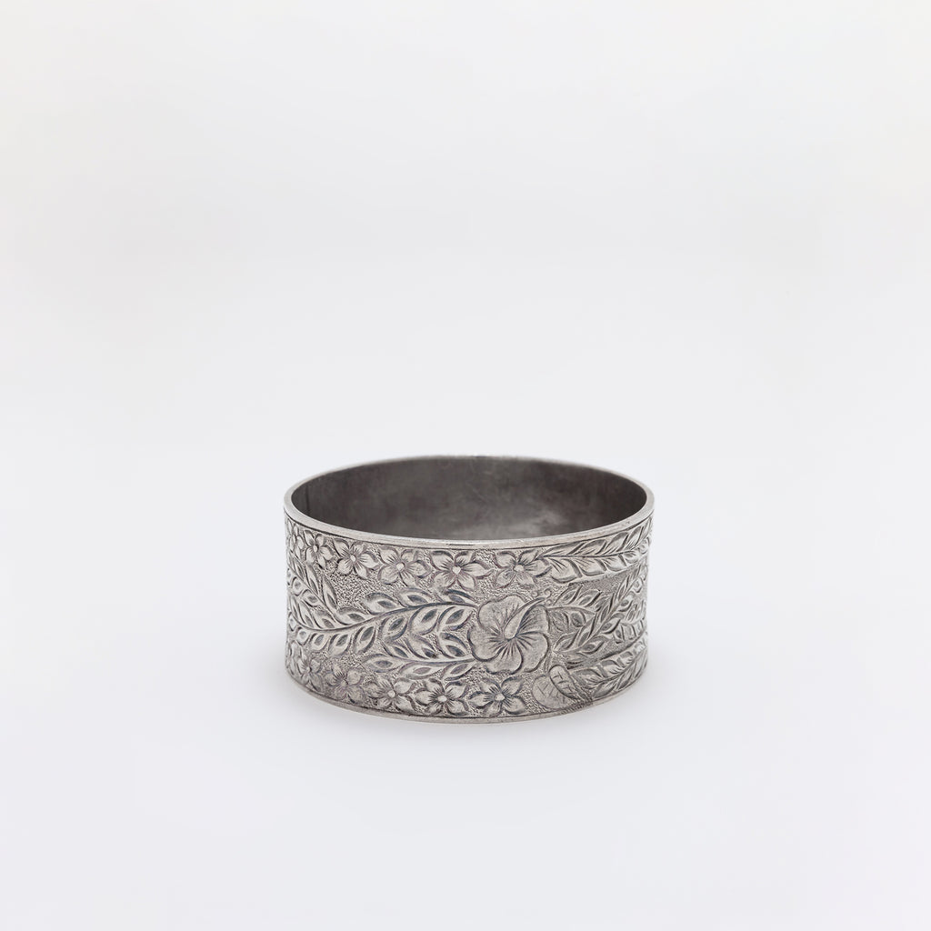 Triple Hibiscus Engraved Bangle