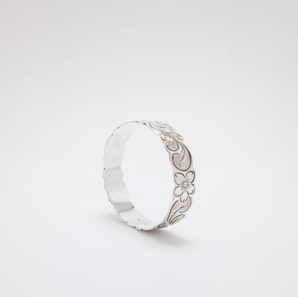 Four Plumeria Bangle Ver.1