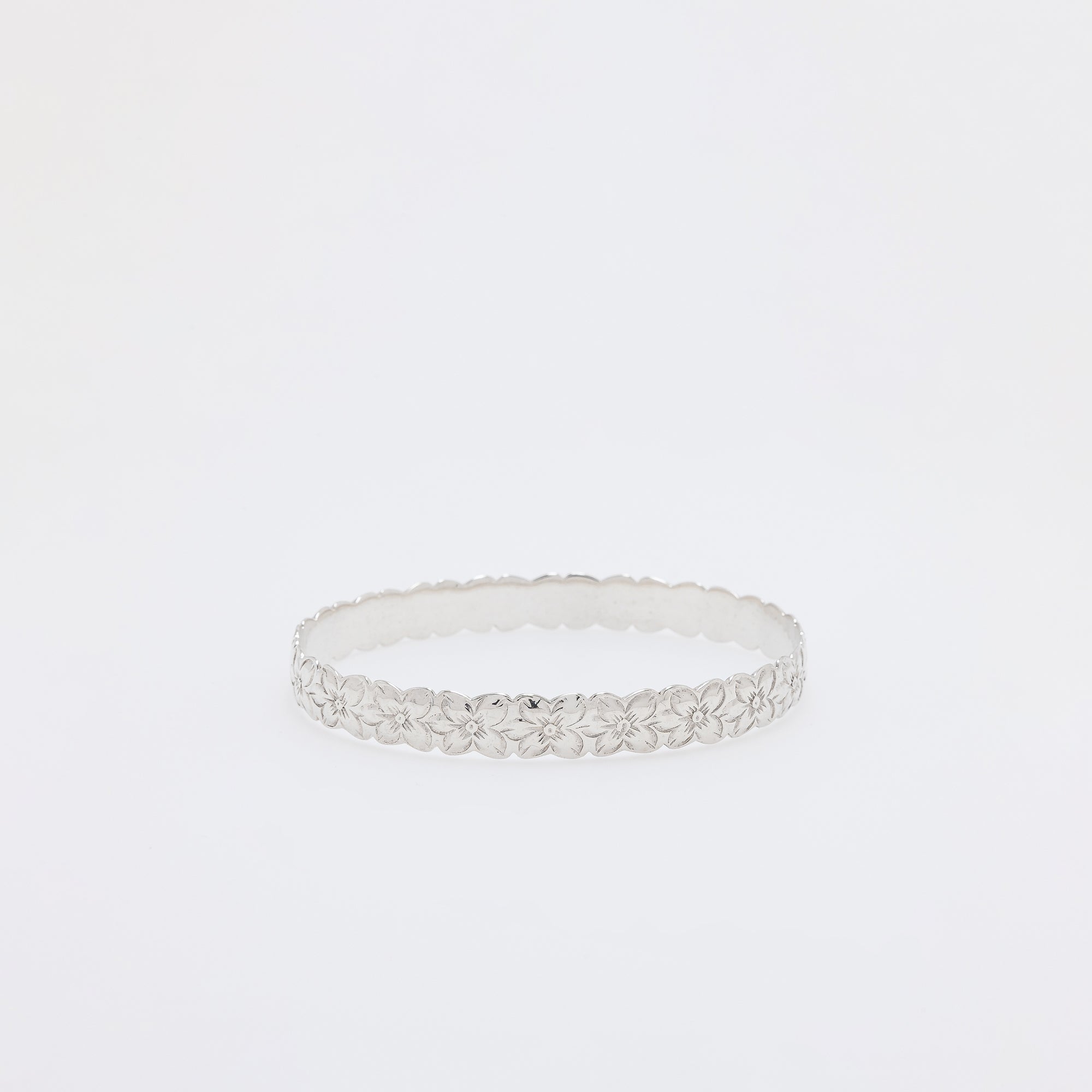 360 Plumeria Bangle