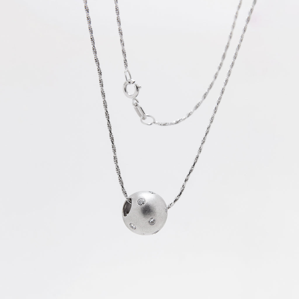 Chiou Necklace