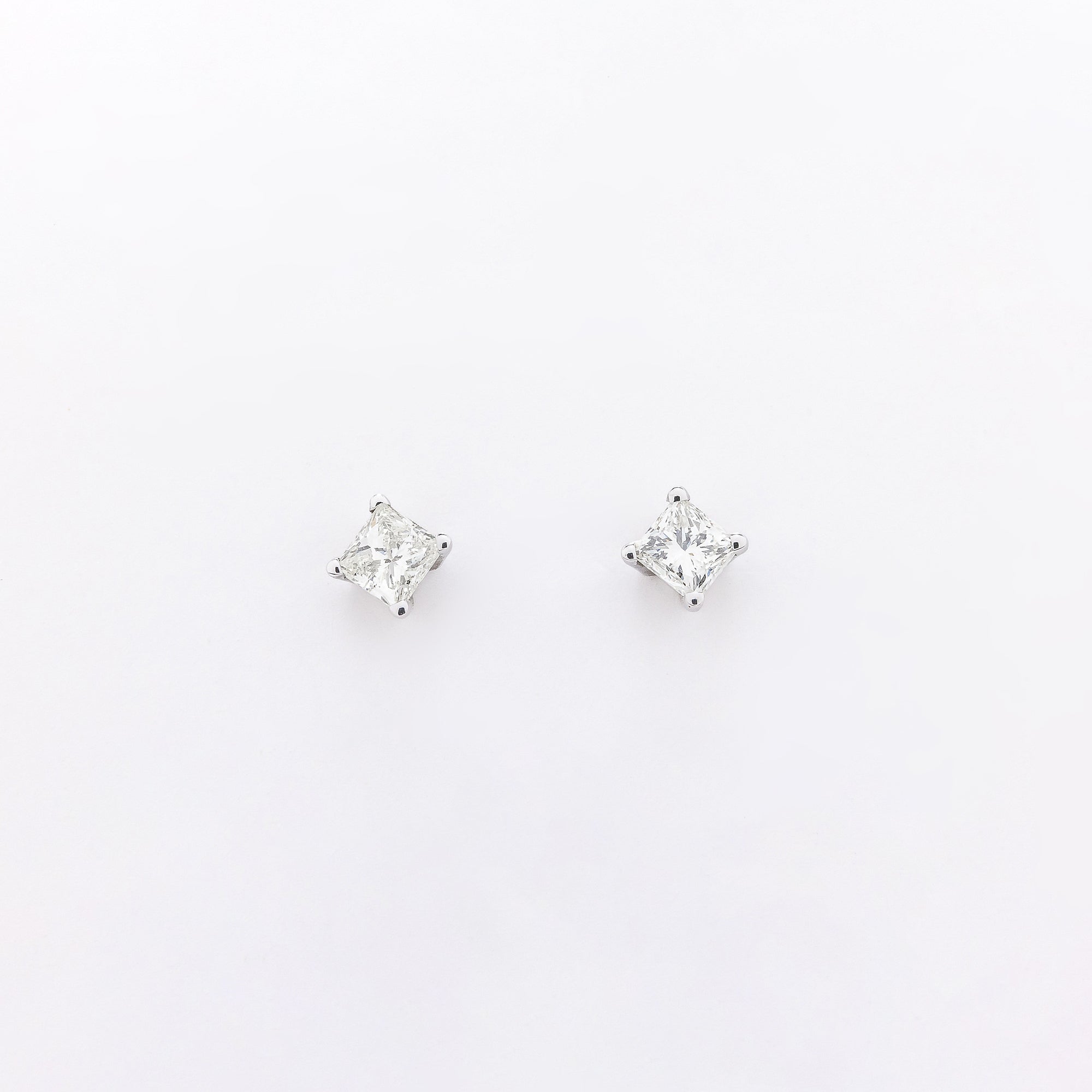 Collette Studs
