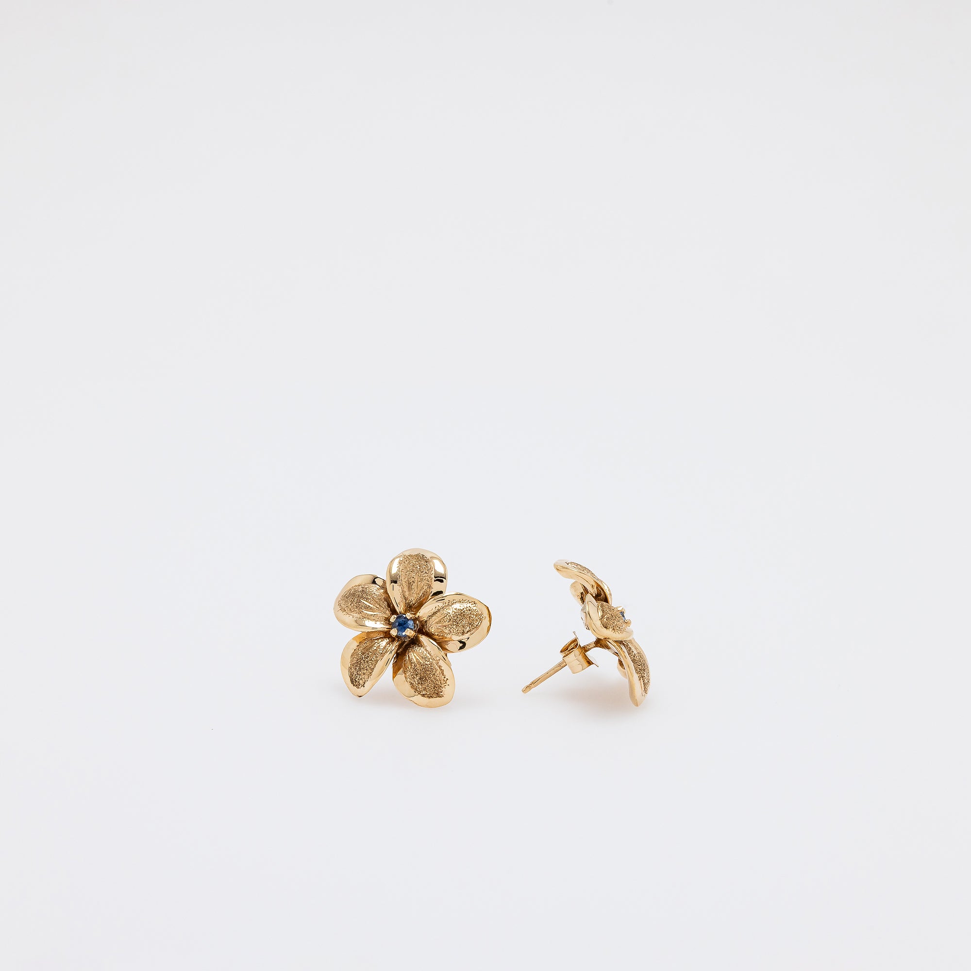 Sapphire Plumeria Textured Studs in Yellow Gold - Medium Size