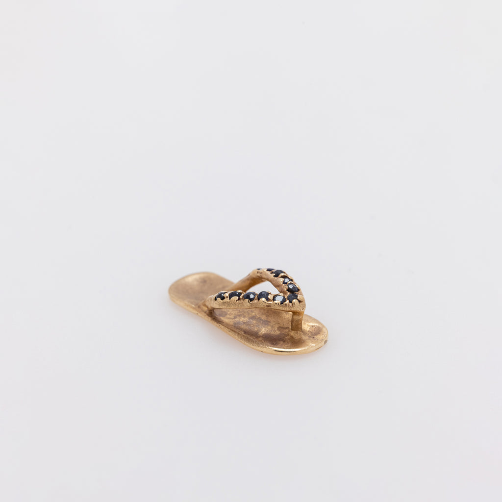 Sapphire Slippah Pendant