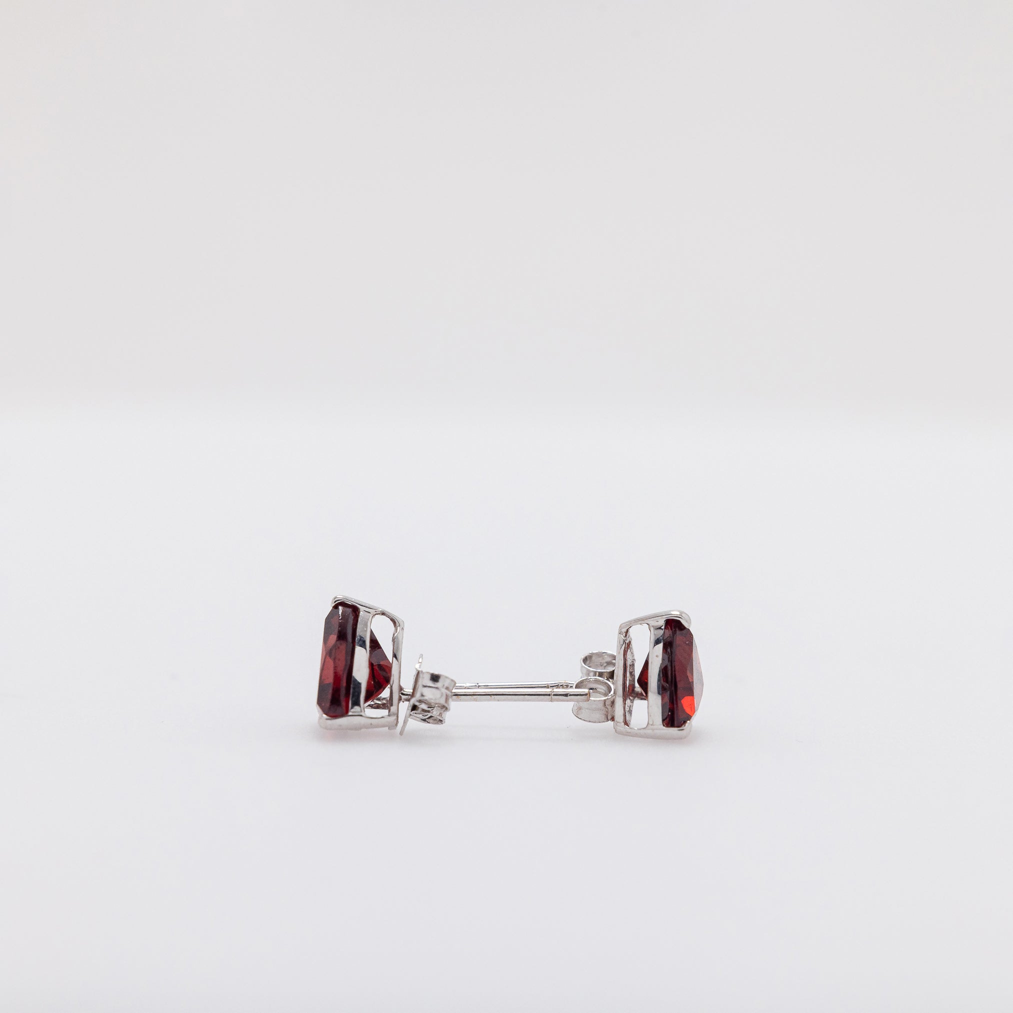 Elizabeth Stud Earrings