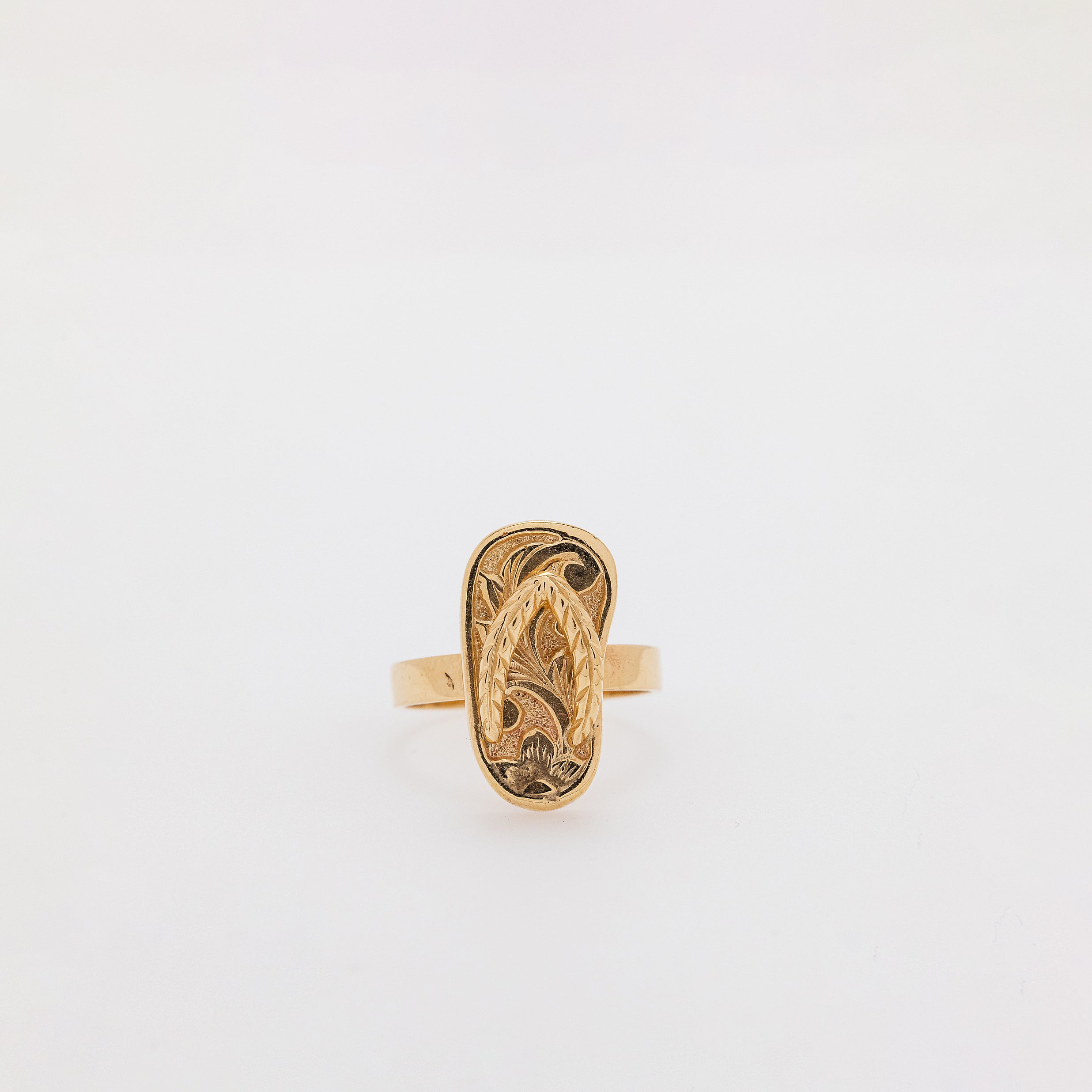Scroll Slippah Ring [Size 6]