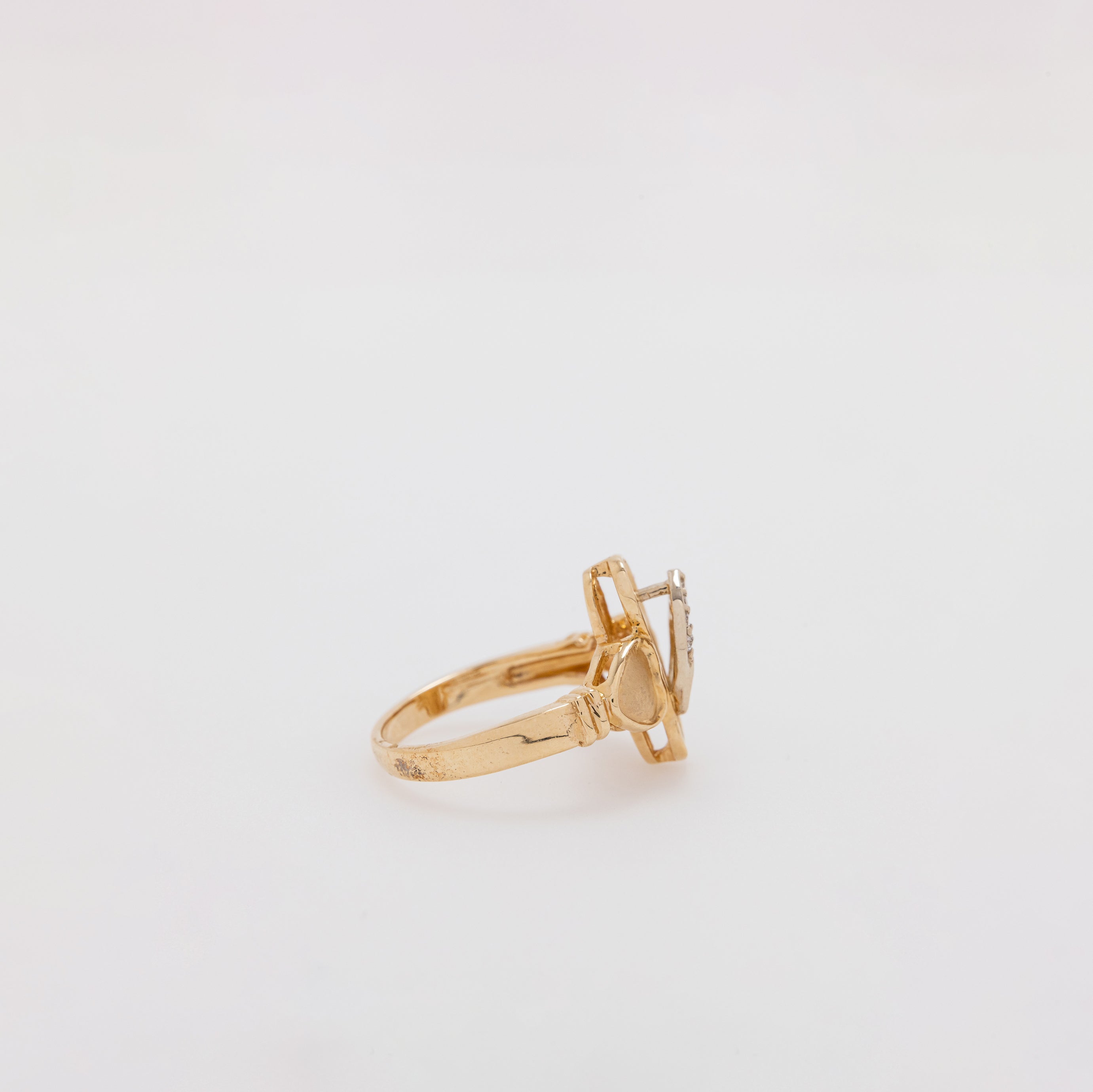 Diamond Strap Slippah Ring [Size 6.25]