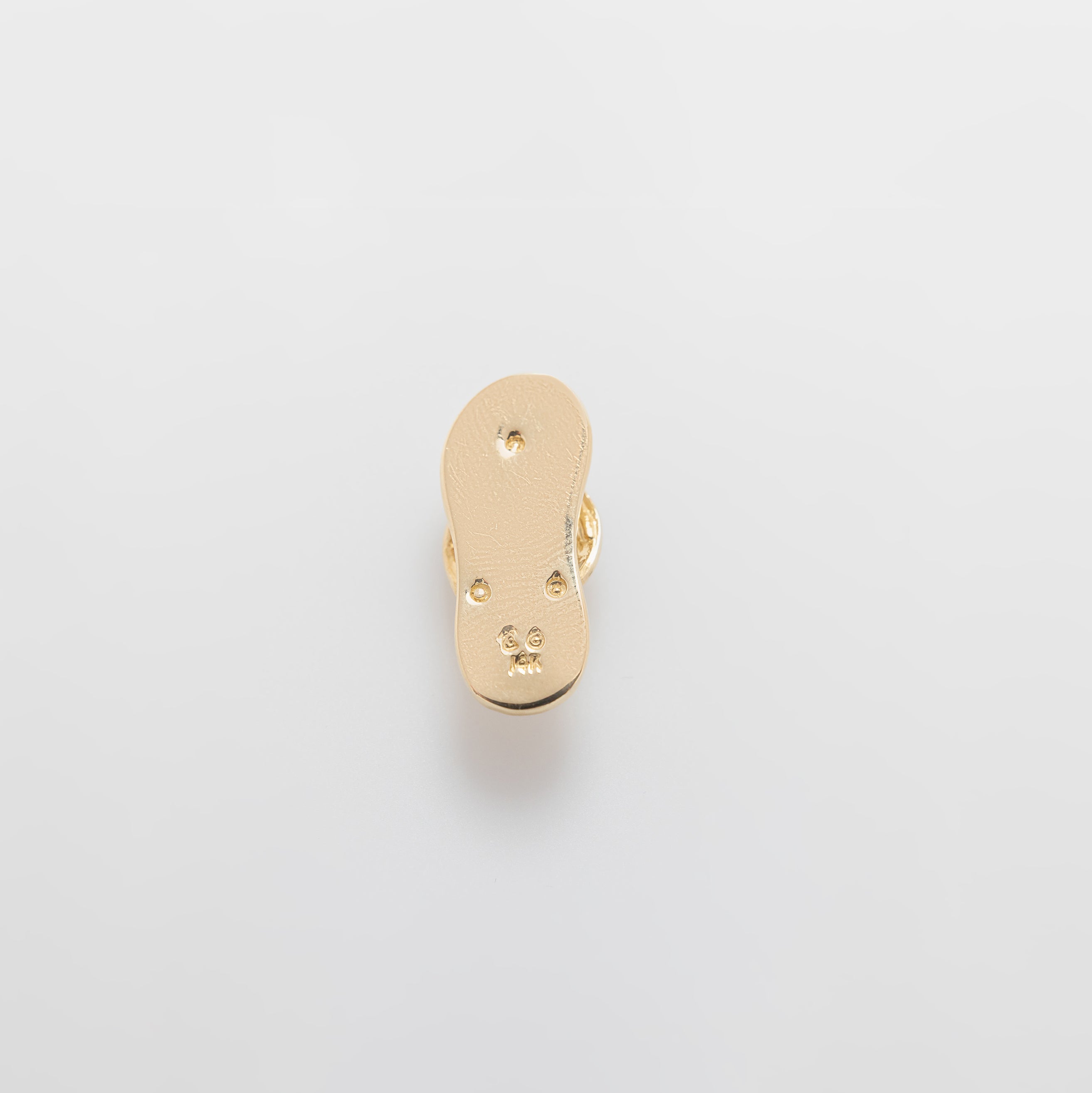 Scroll Slippah with Black Enamel Strap