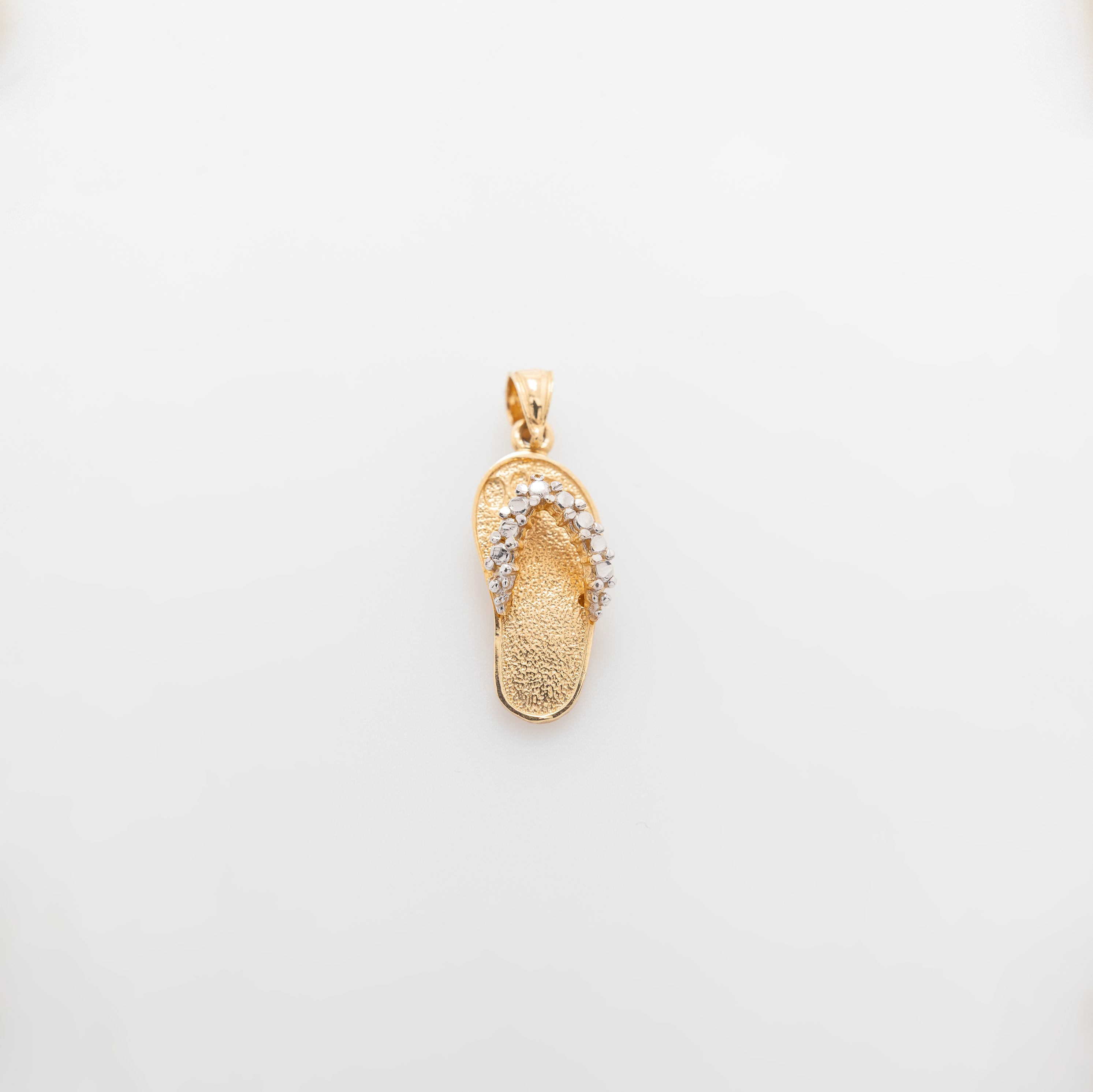 Studded Dangling Slippah