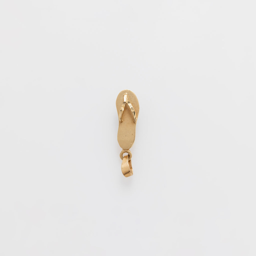 Dangling Skinny Slippah