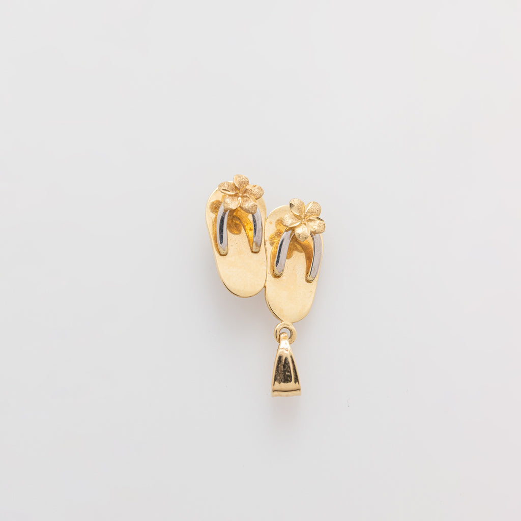 Sistahs Slippah Pendant