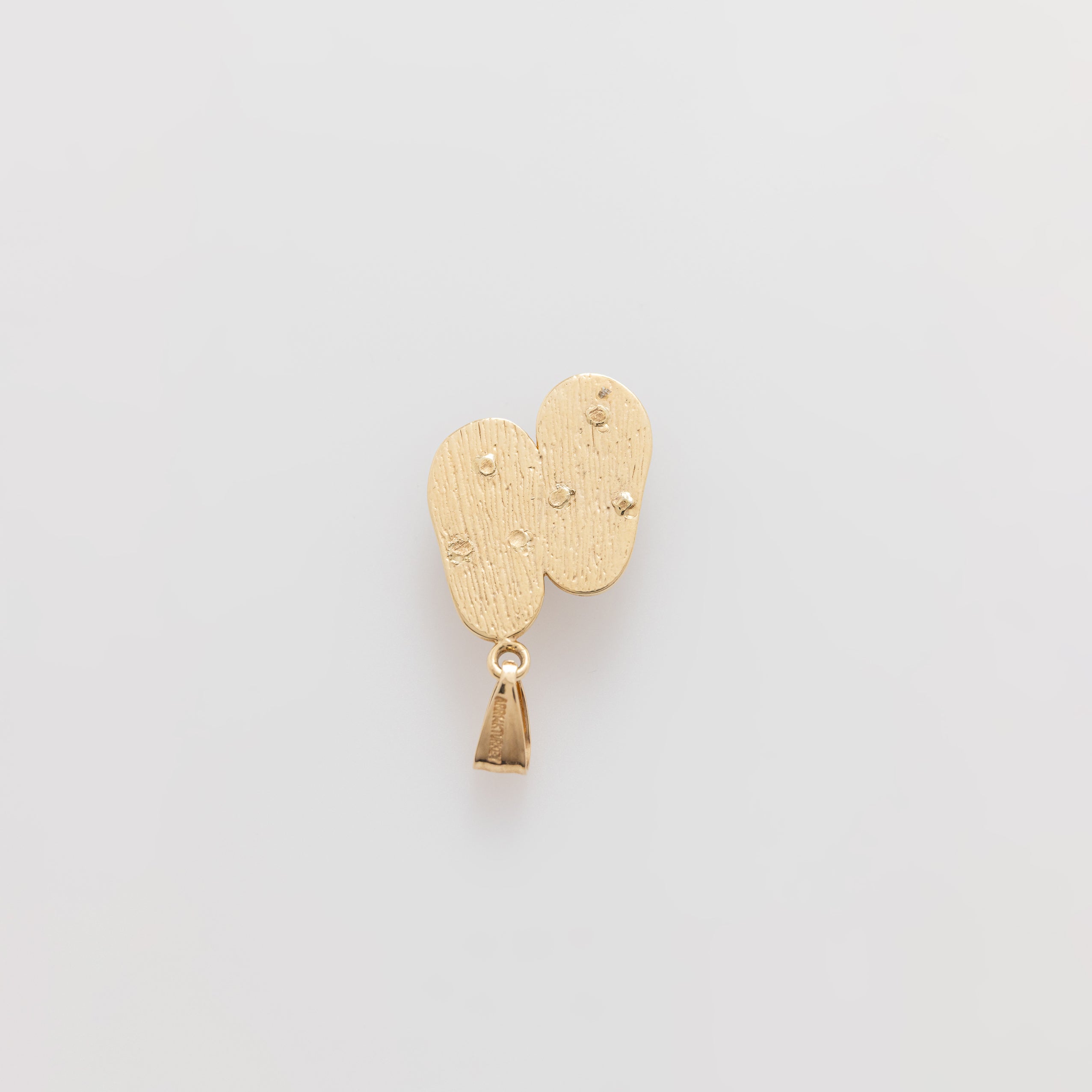 Sistahs Slippah Pendant