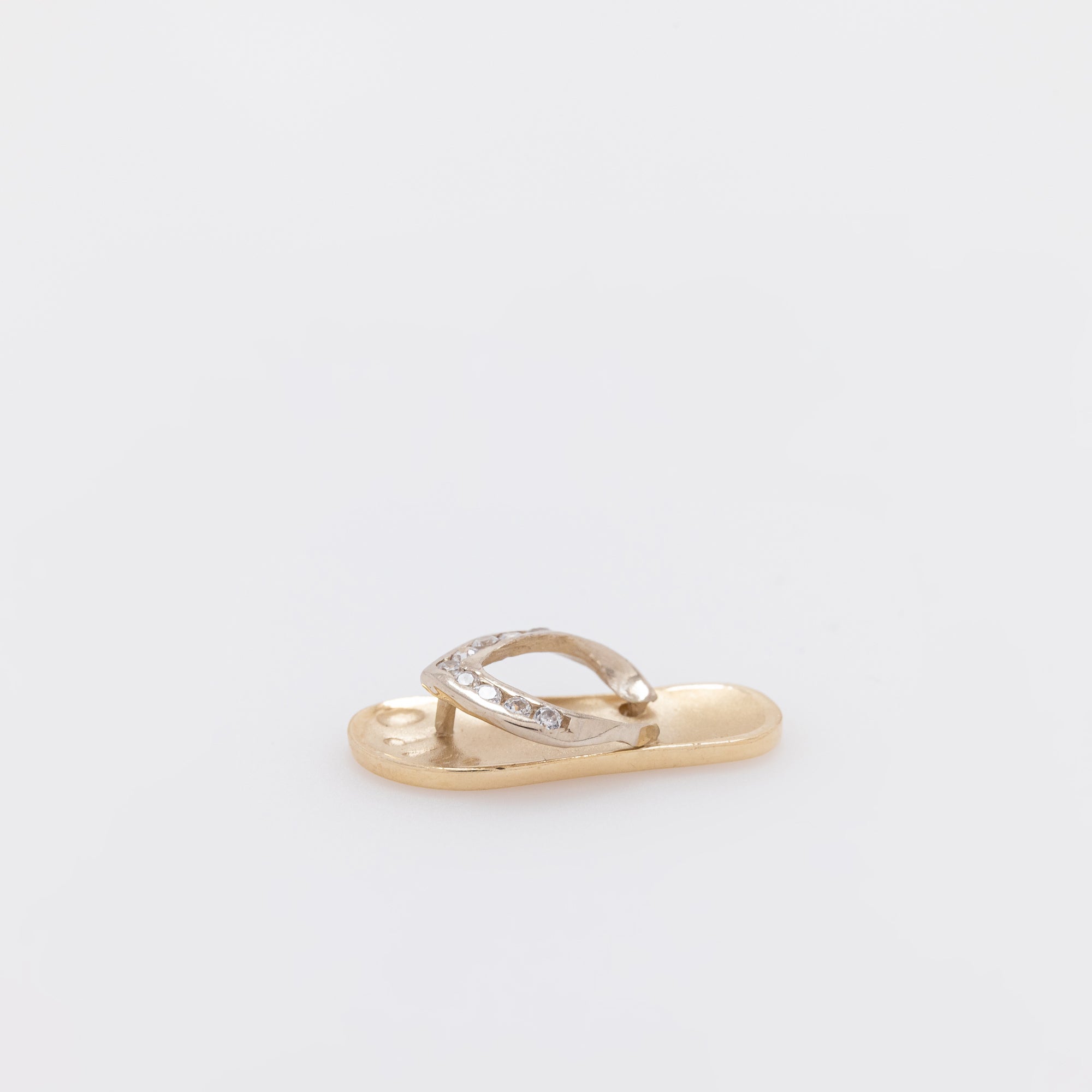 Leftie Slippah Pendant