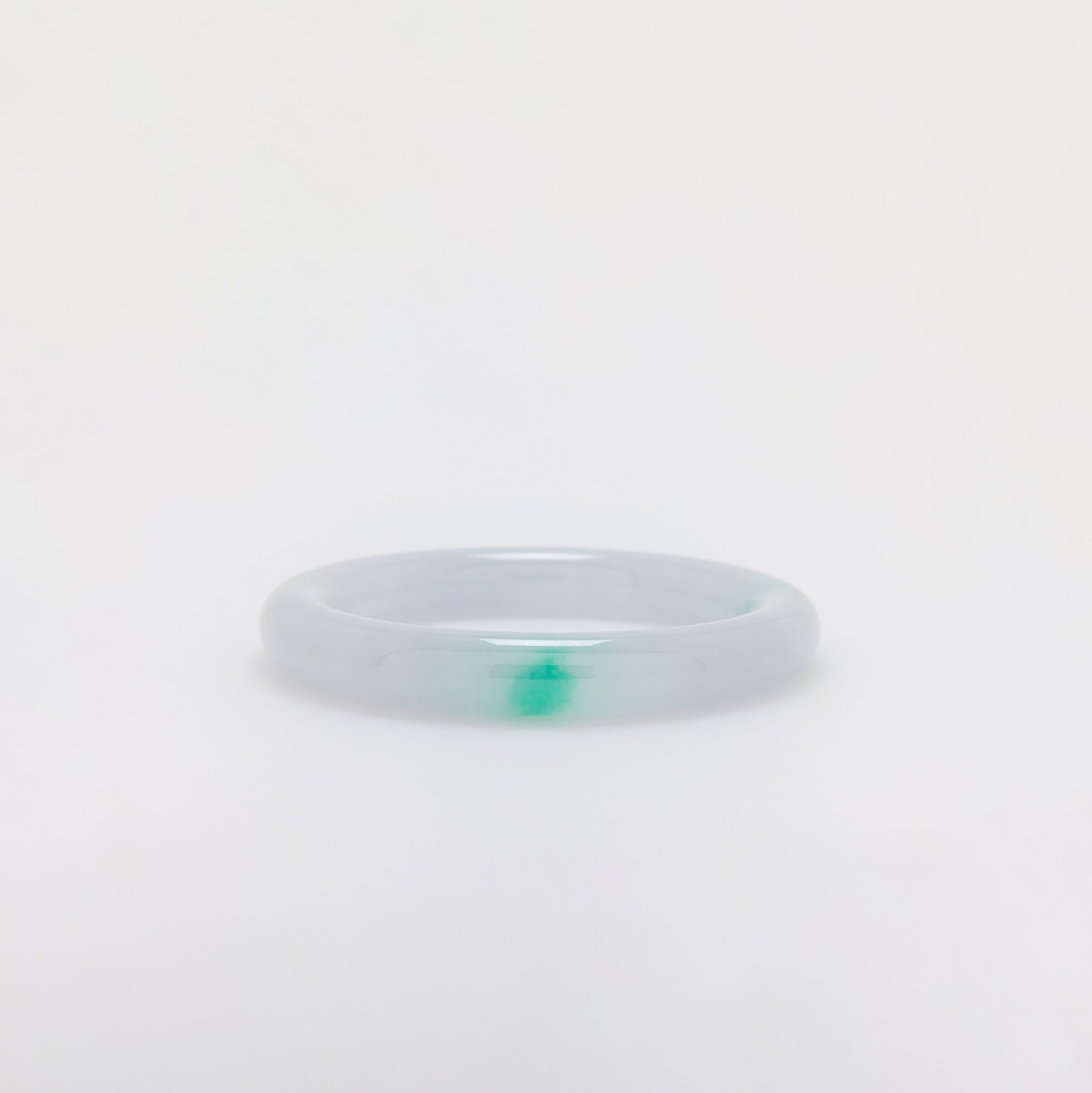 Double Dots Jade Bangle