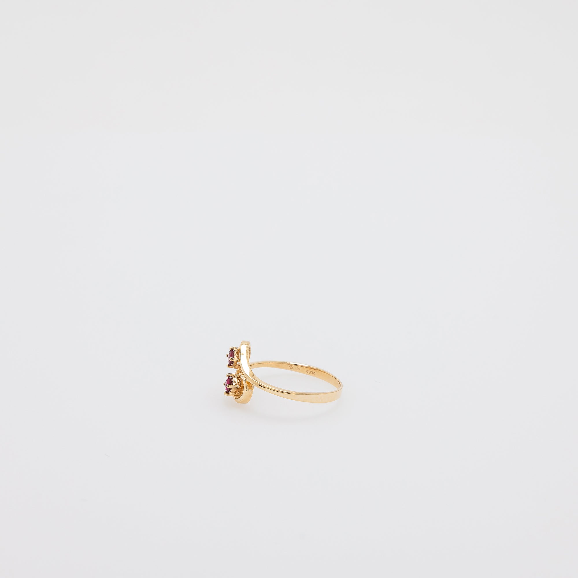Tayen Ruby Ring