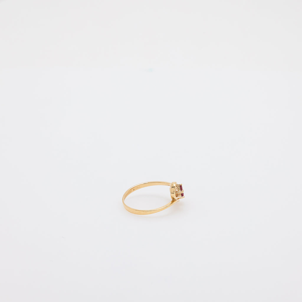 Tayen Ruby Ring