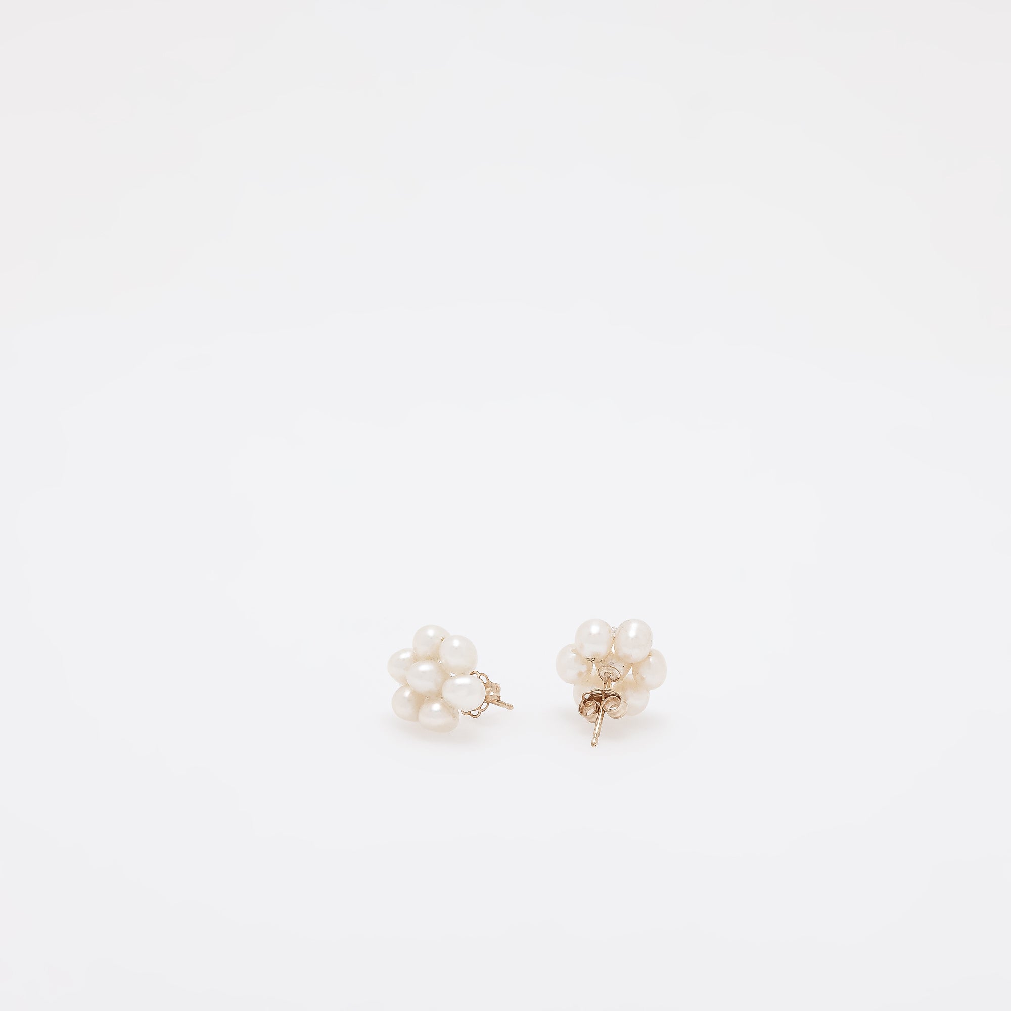 Jess Pearl Earrings