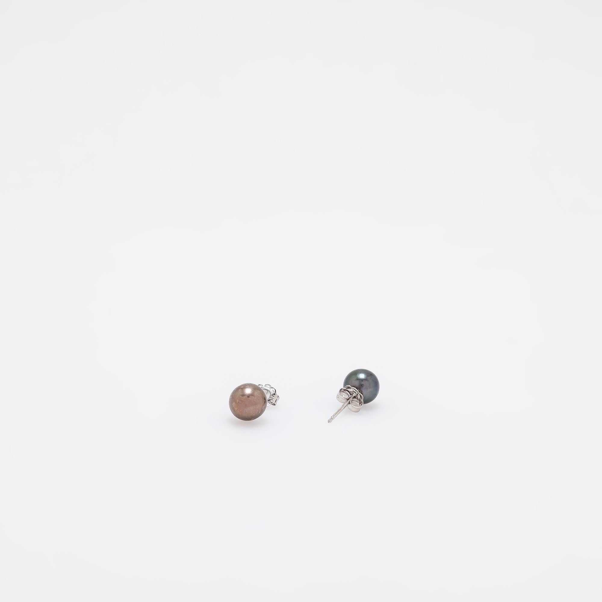 Shanda Pearl Earrings
