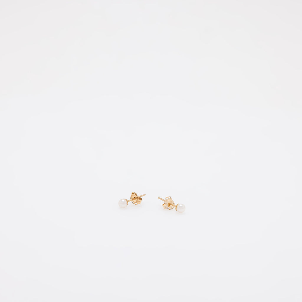 Fernanda Pearl Earrings