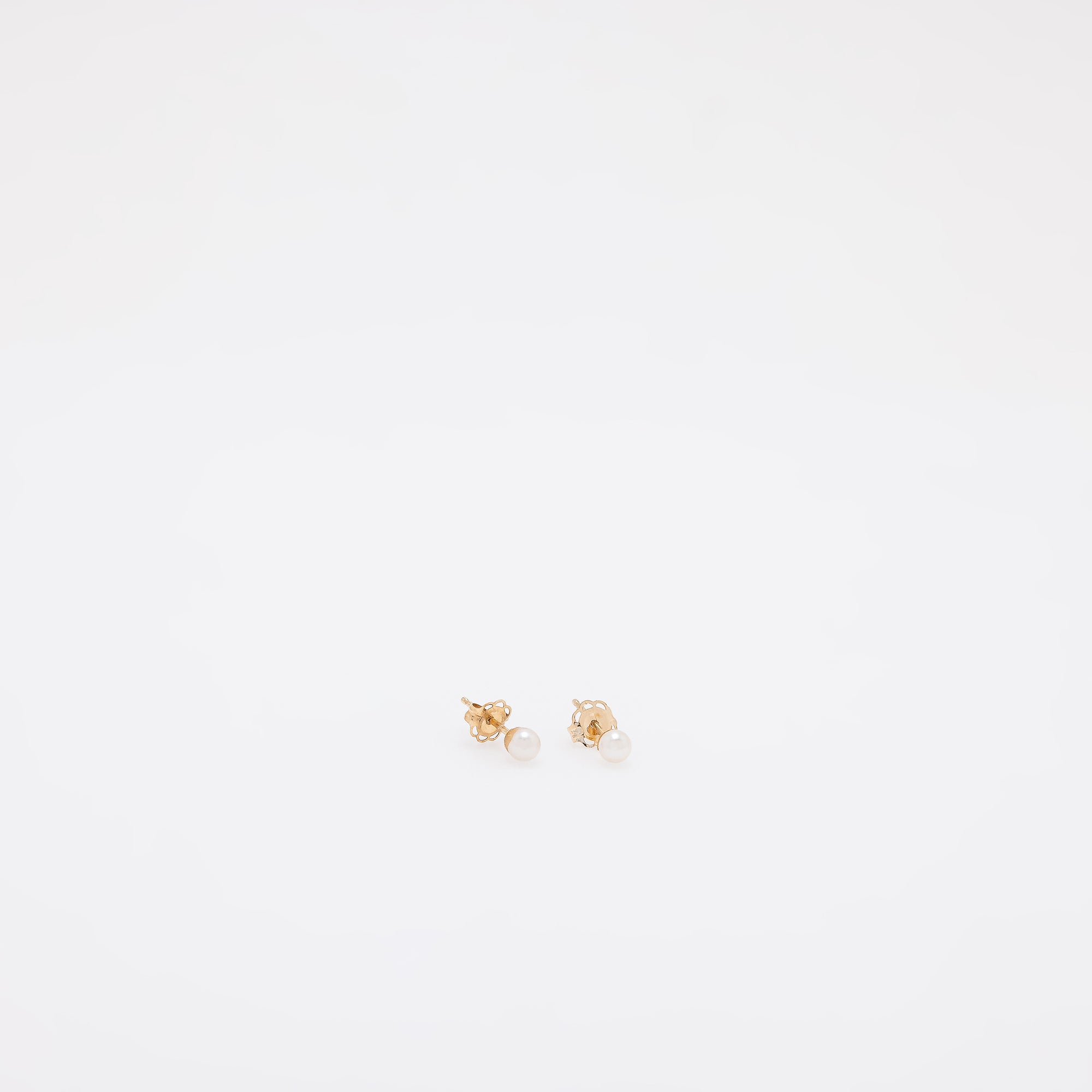 Fernanda Pearl Earrings