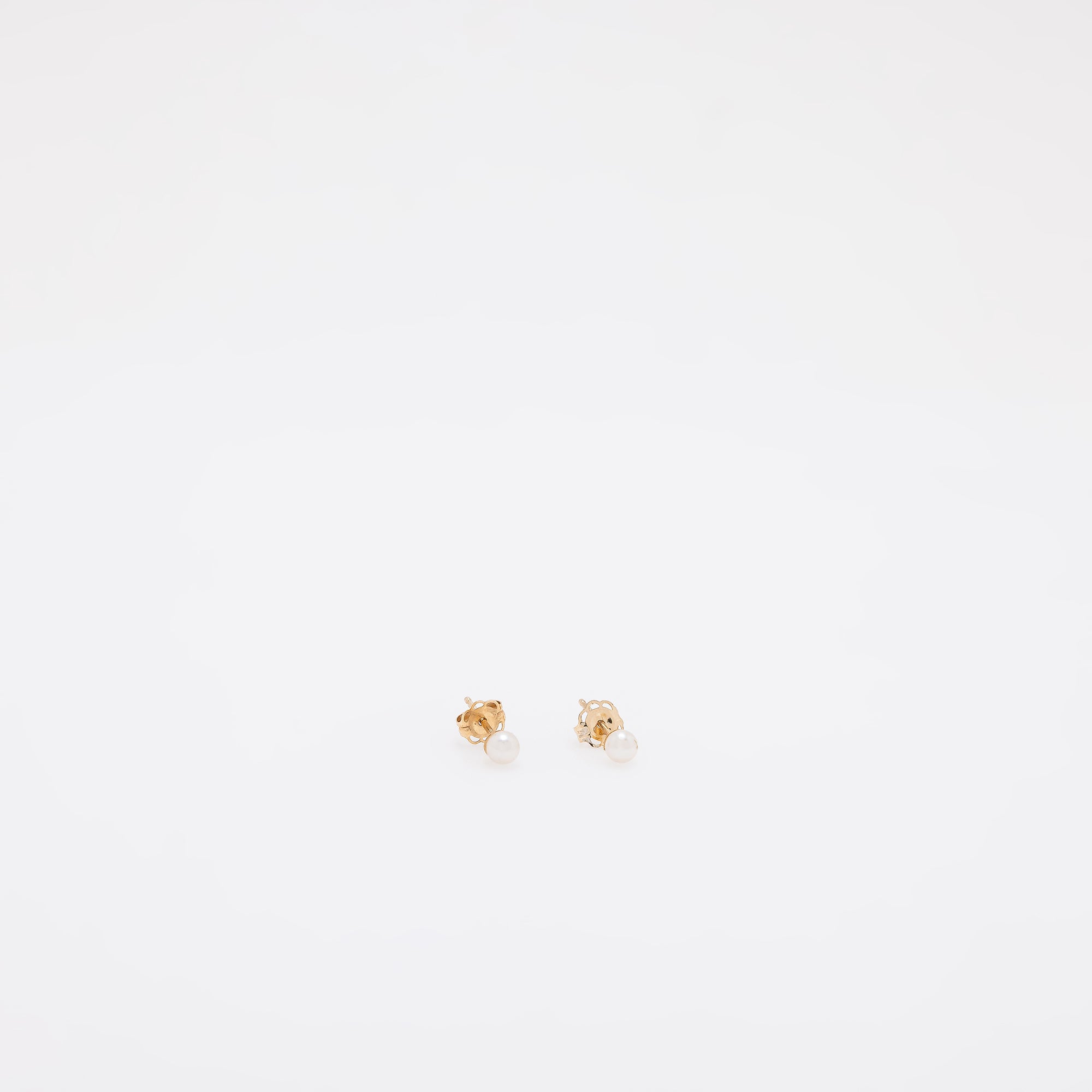 Fernanda Pearl Earrings