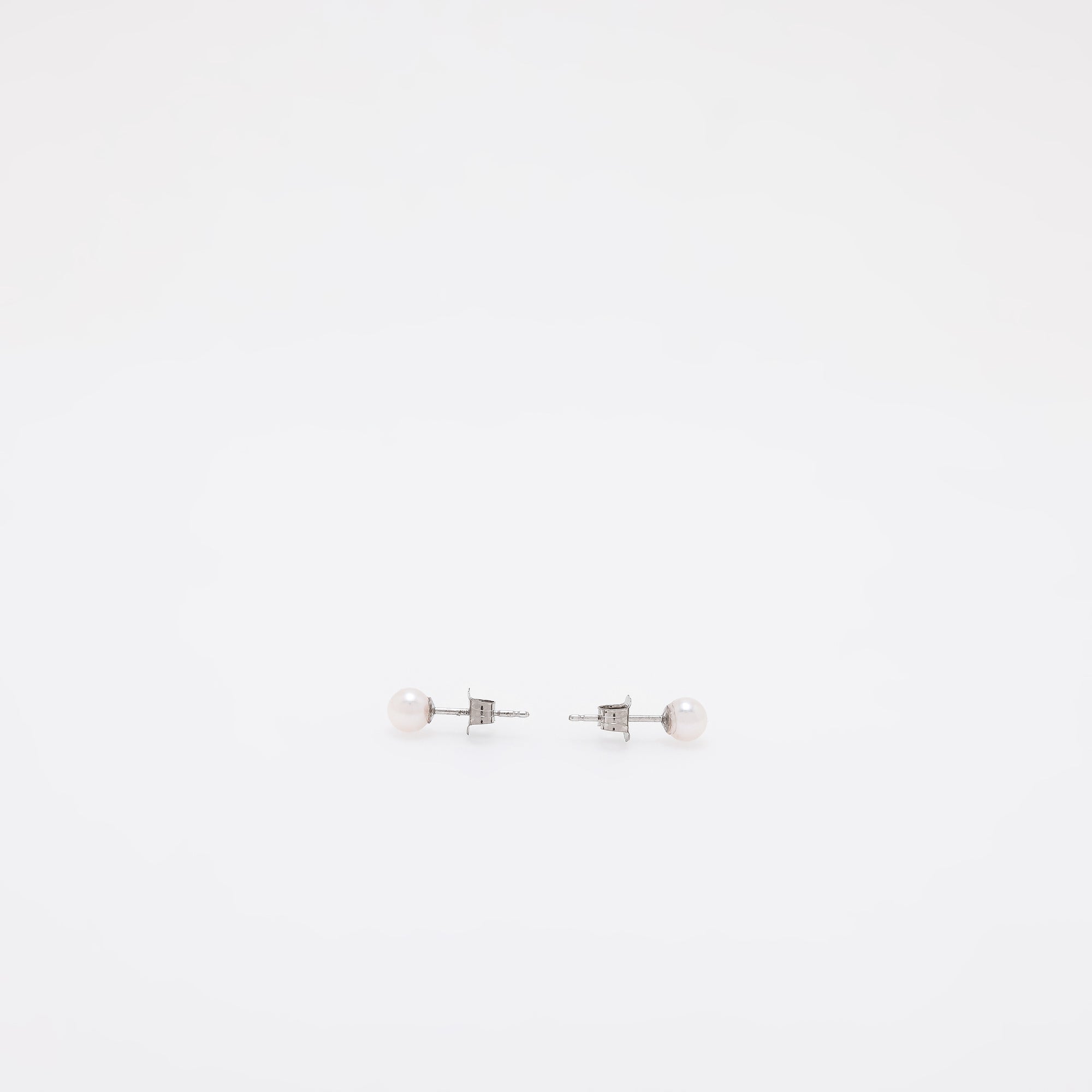 Edmond Pearl Studs