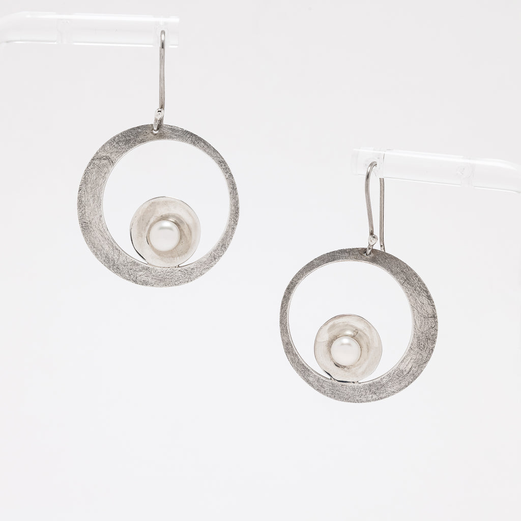 Stella Pearl Earrings