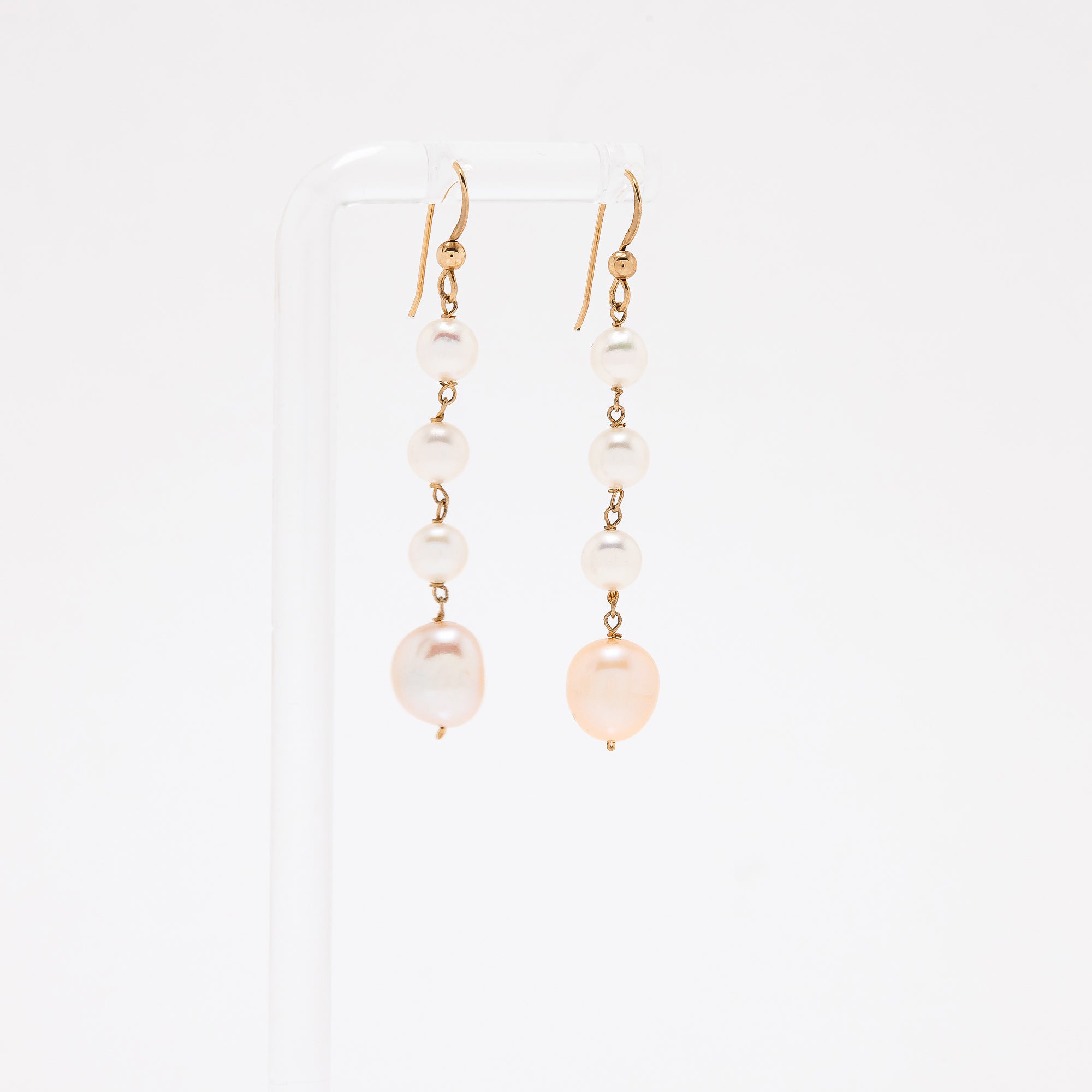 Bianca Pearl Earrings