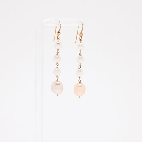 Bianca Pearl Earrings