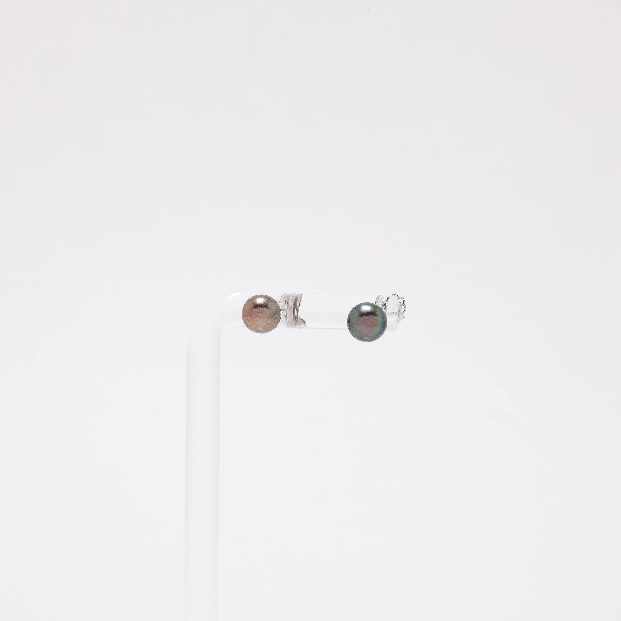 Shanda Pearl Earrings
