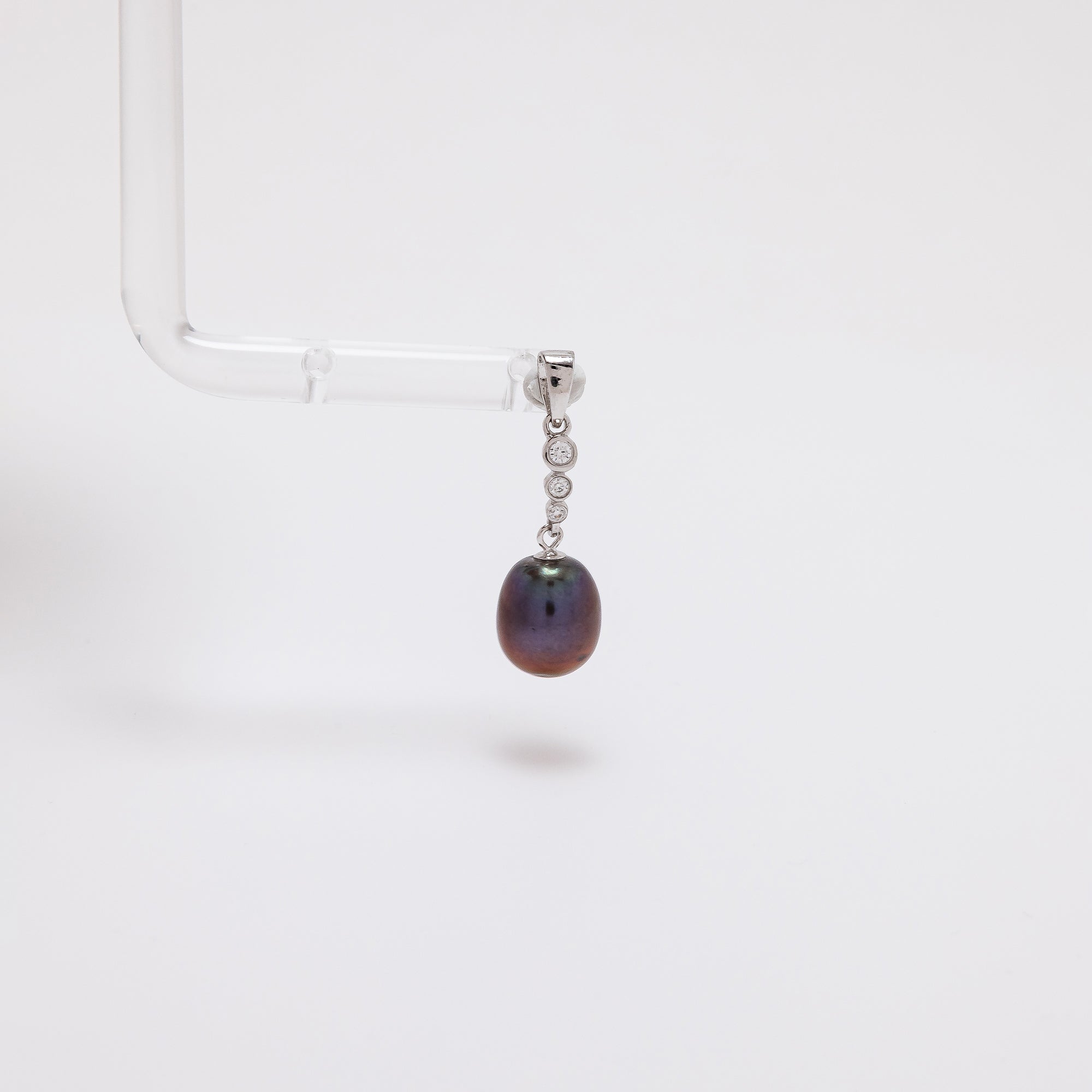 Jayne Pearl Pendant