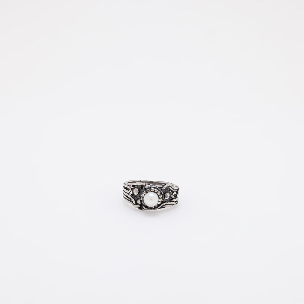 Toshika Pearl Ring