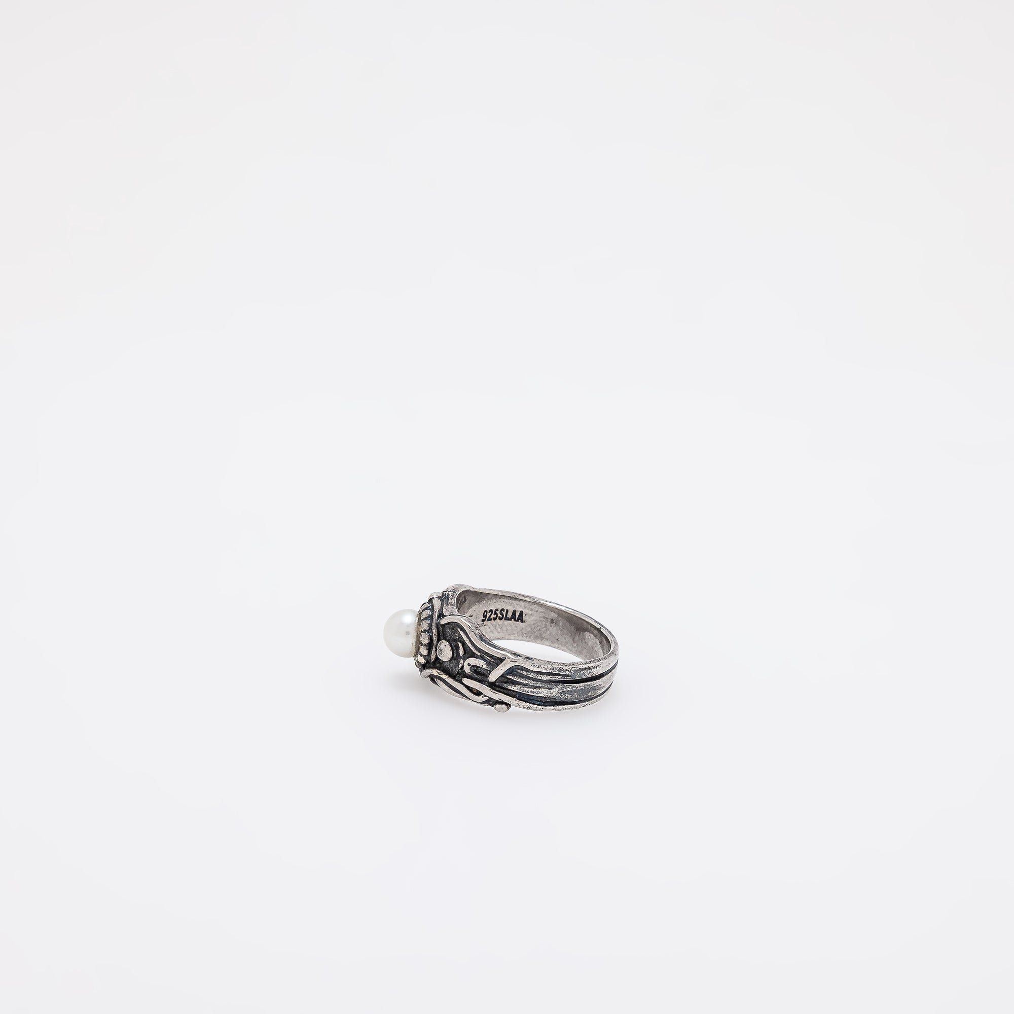 Toshika Pearl Ring