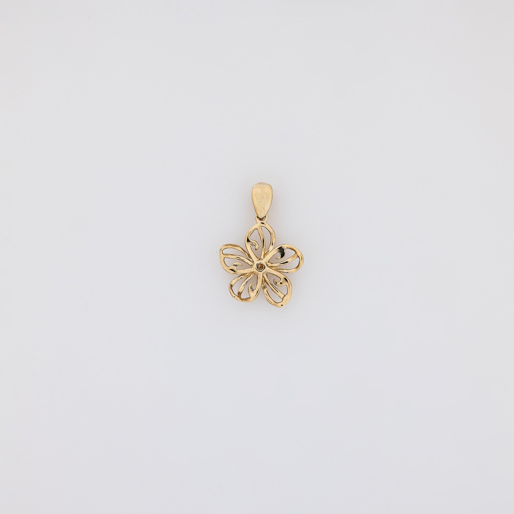 Wave Cutout Plumeria Pendant with Diamond