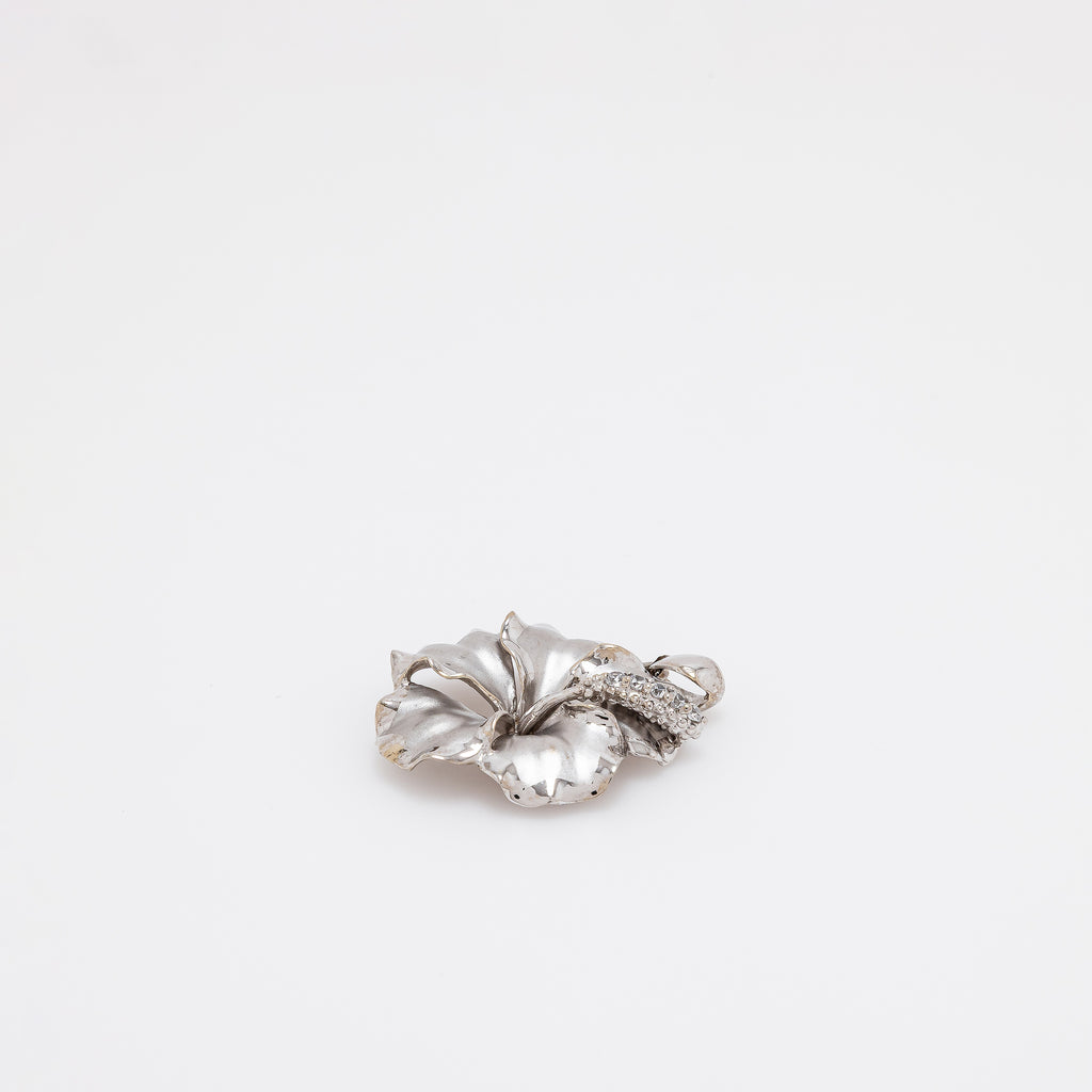 Large White Hibiscus Pendant