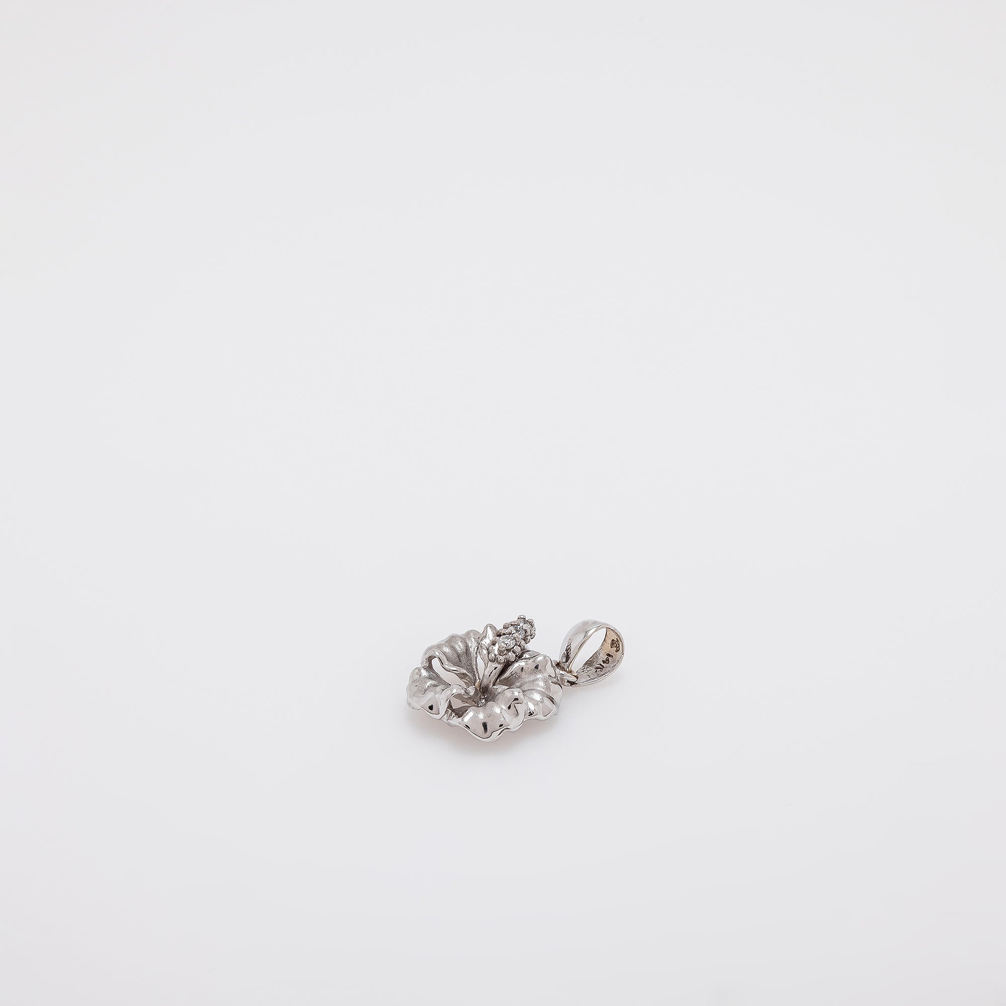 Diamond White Gold Hibiscus Ver.1
