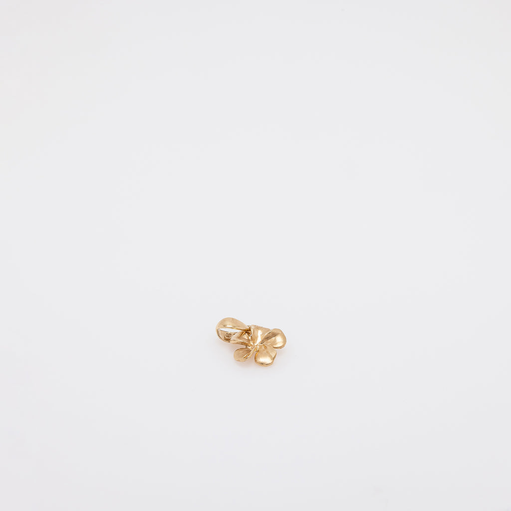 11mm Simple Gold Plumeria Pendant