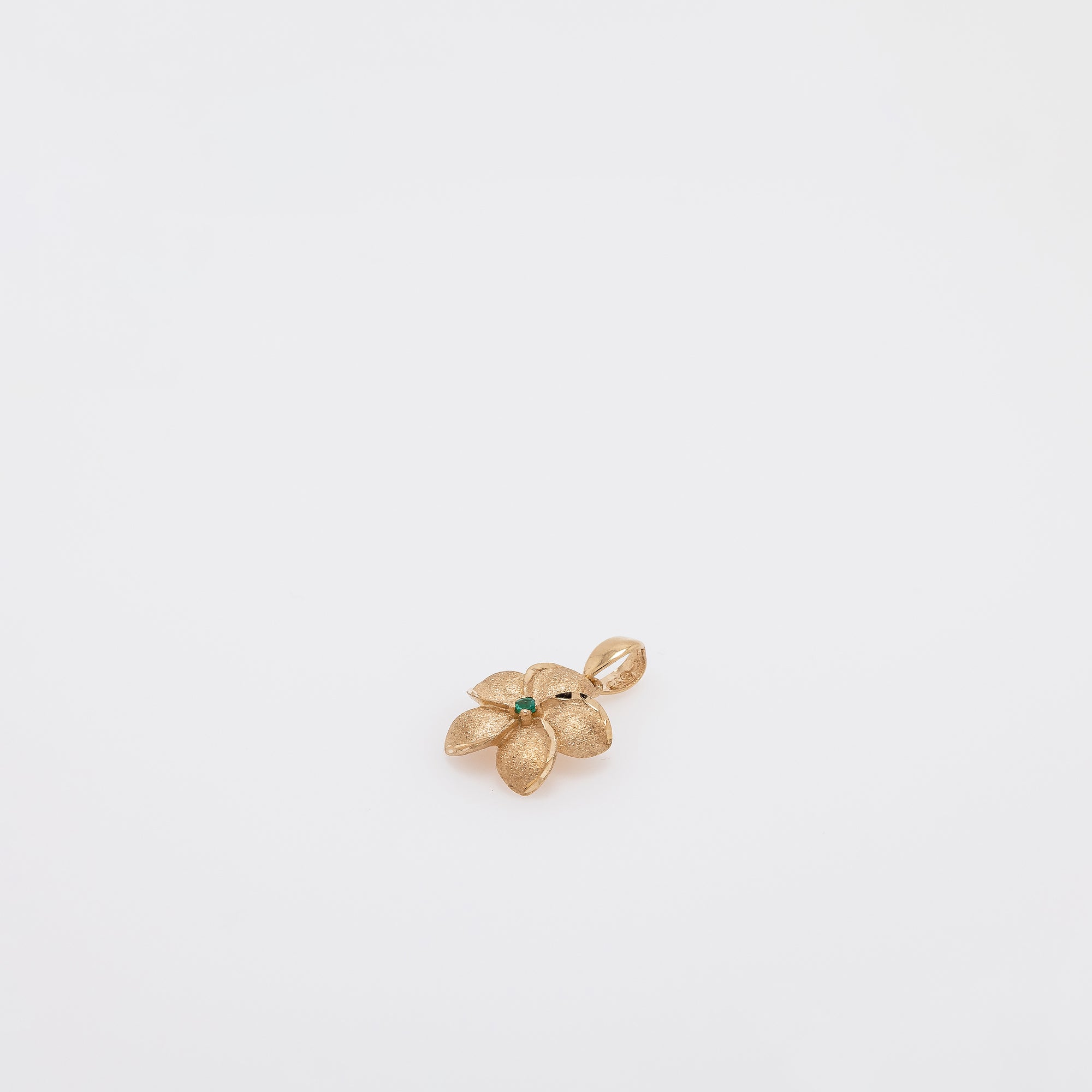 Emerald Plumeria Pendant Ver.2