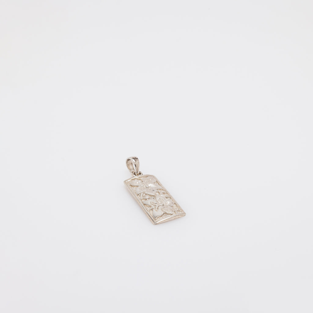 Double Hibiscus Vertical Bar Pendant