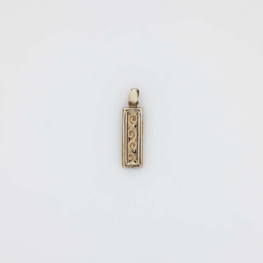 Scroll Vertical Bar Pendant