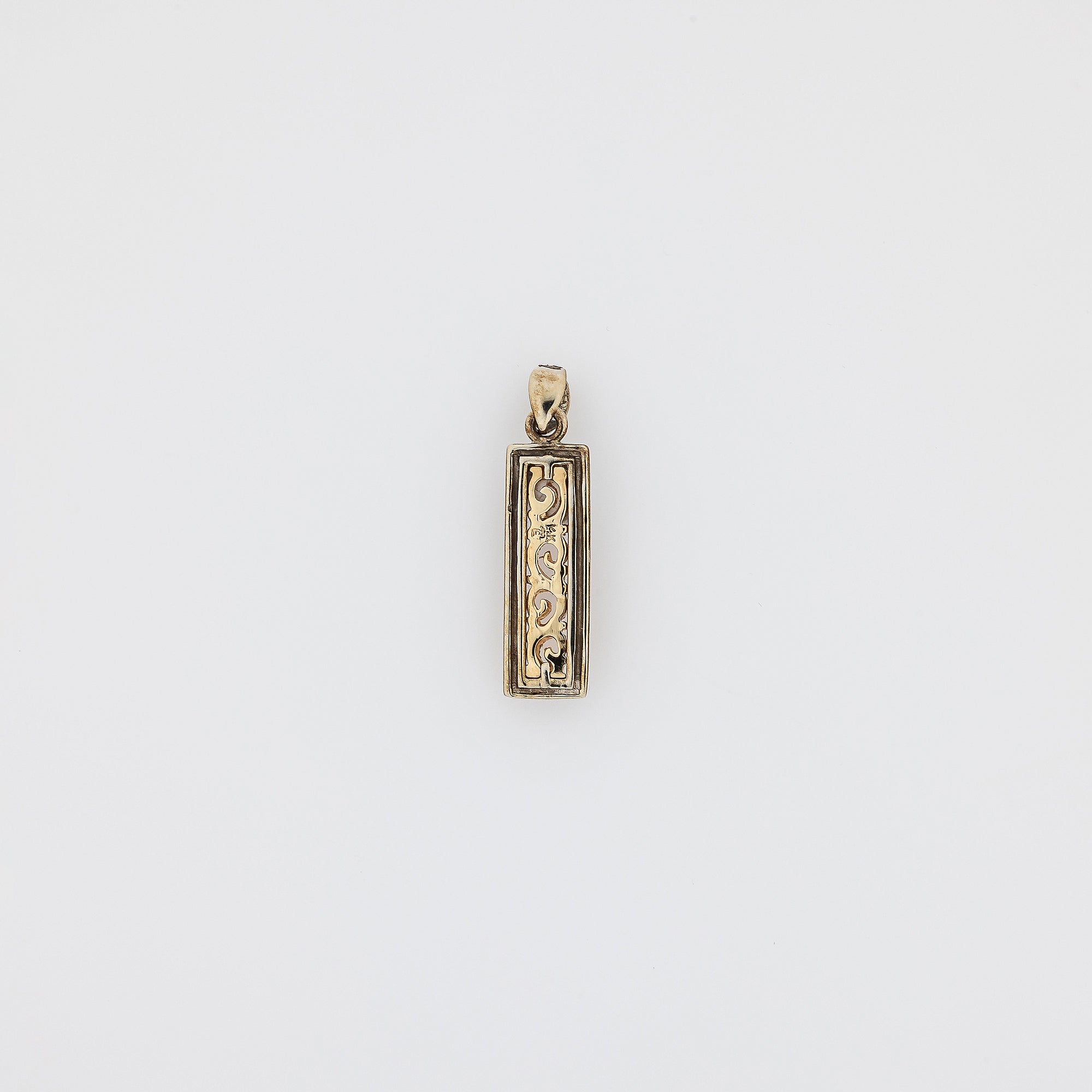 Scroll Vertical Bar Pendant