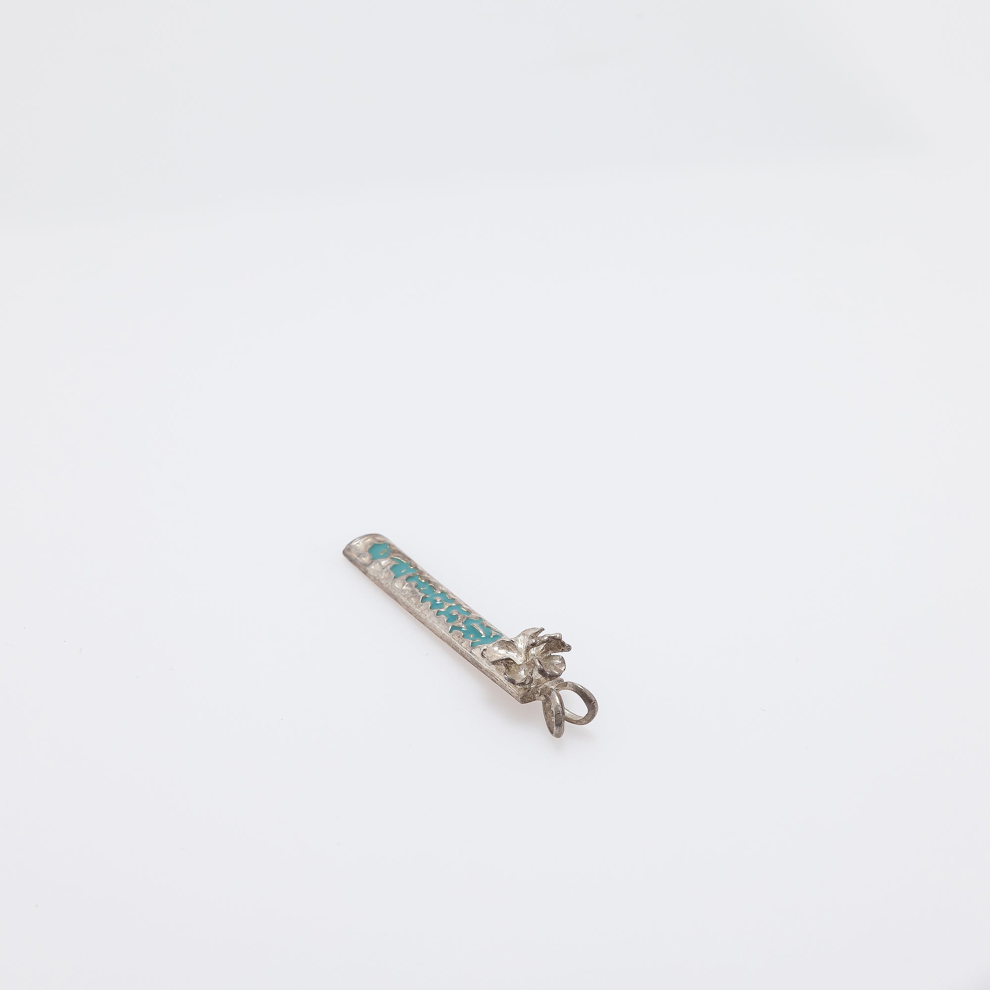 Turquoise KU'UIPO + Hibiscus Vertical Bar Pendant